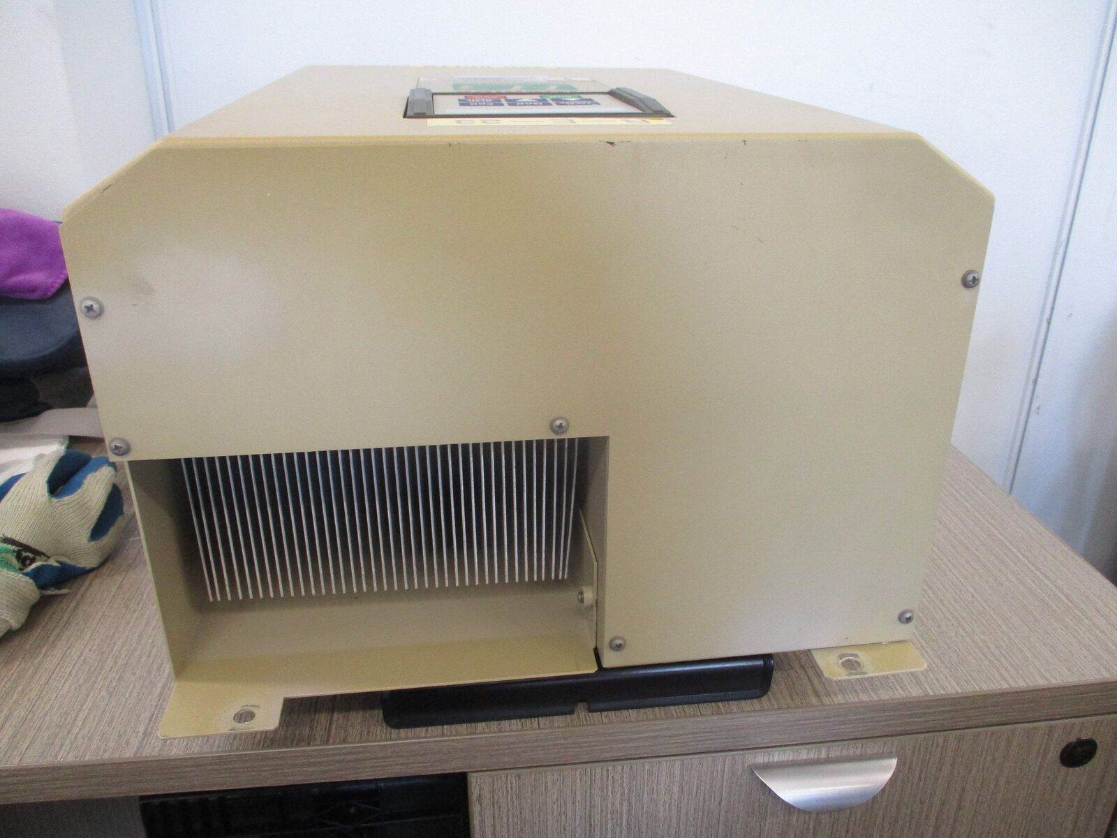 Toshiba H3 AC Drive VT130H3U4160 15HP 3Ph Input: 460V 24A 3p 50/60Hz Output: 460