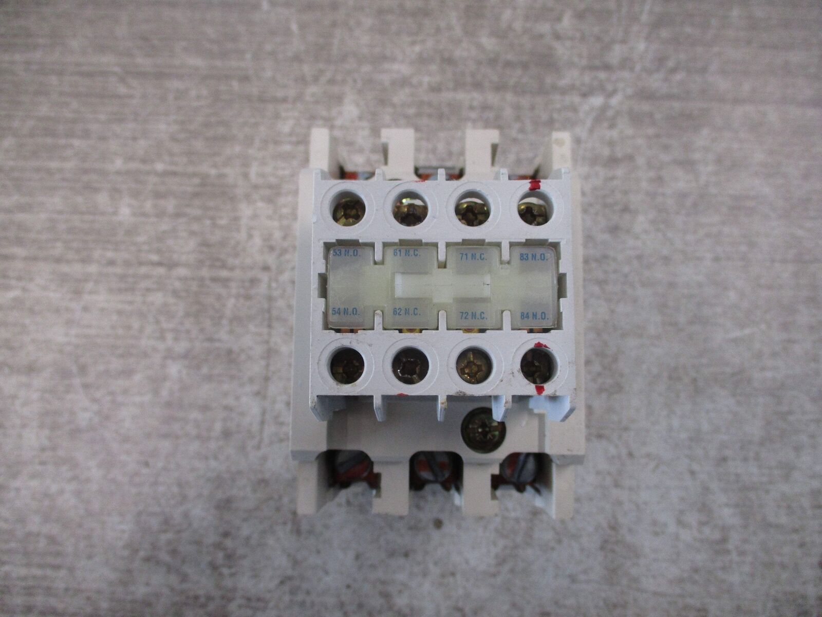 Eaton Contactor CE15KN3 Ser. B1 120V Coil 73A 600V (1) Aux Contact Block Used