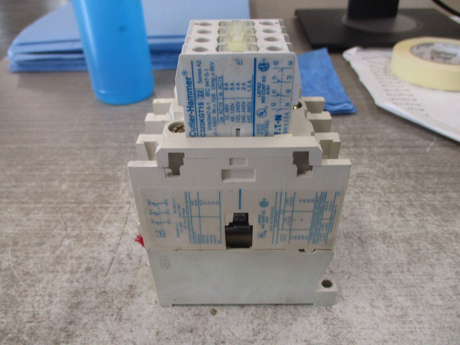 Eaton Contactor CE15KN3 Ser. B1 120V Coil 73A 600V (1) Aux Contact Block Used