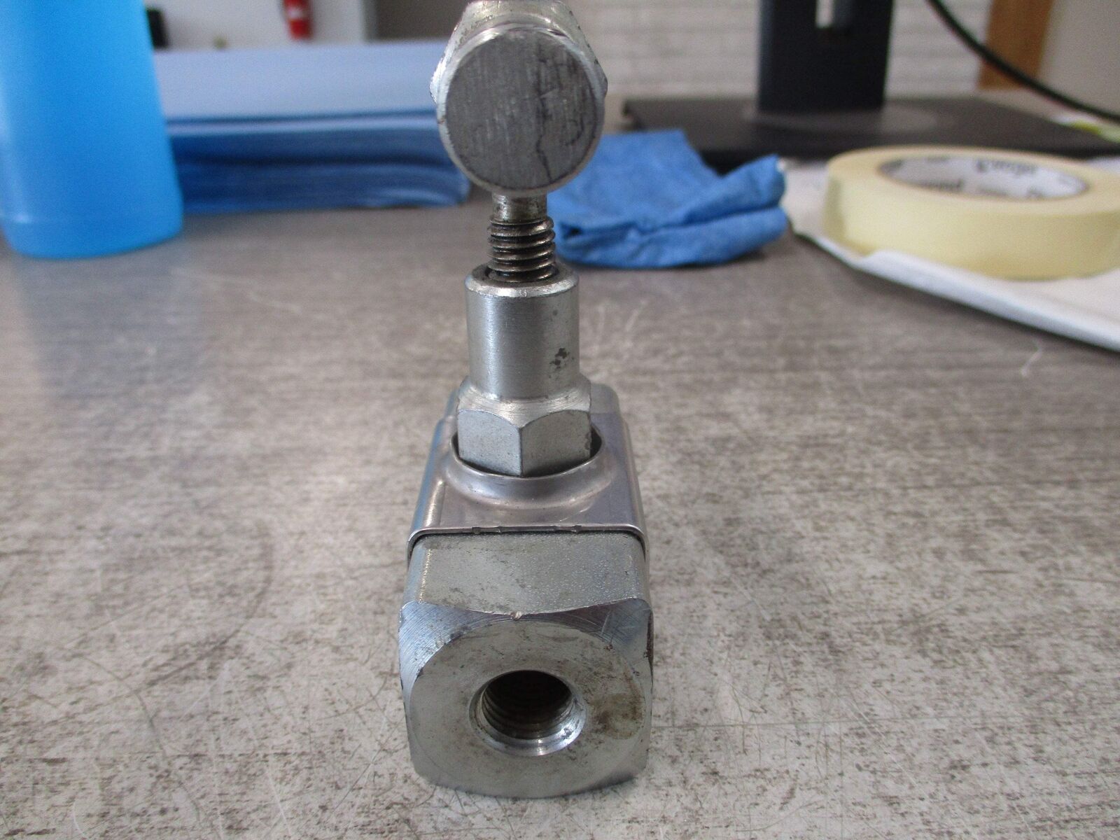 Balon Steel Needle Valve Size: 1/4" 6000 WP Used