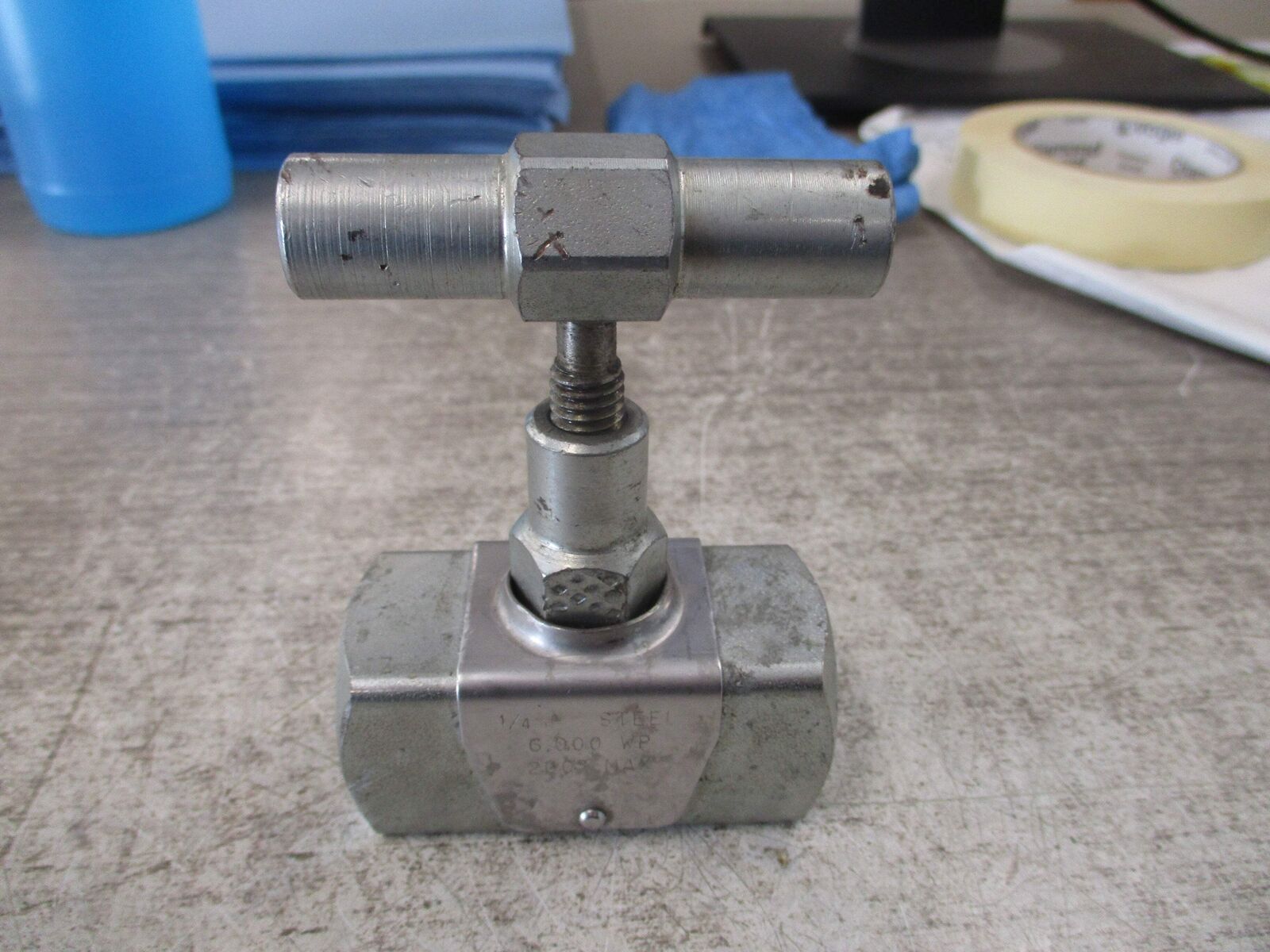 Balon Steel Needle Valve Size: 1/4" 6000 WP Used