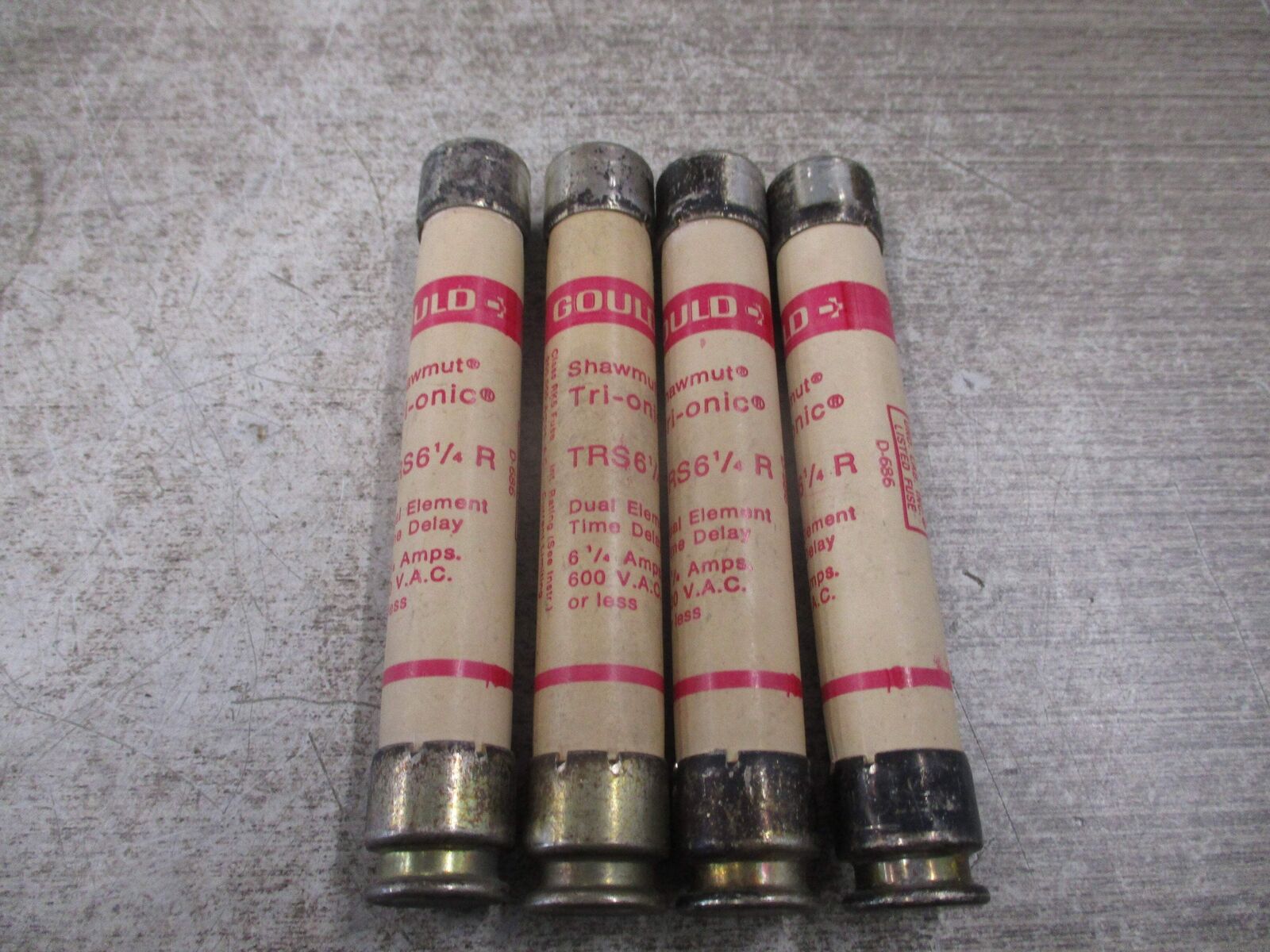 Gould Shawmut Tri-onic Fuse TRS6 1/4 600V 6 1/4A *Lot of 4* Used