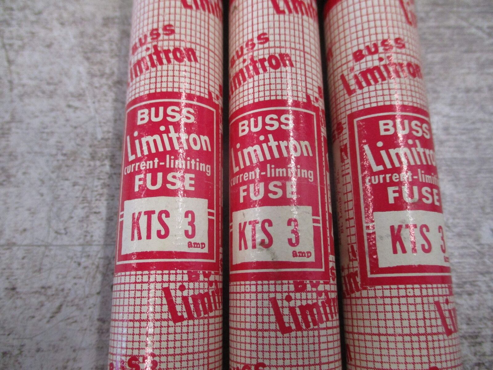 Buss Limitron Fuse KTS 3 600V 3A *Lot of 3* Used