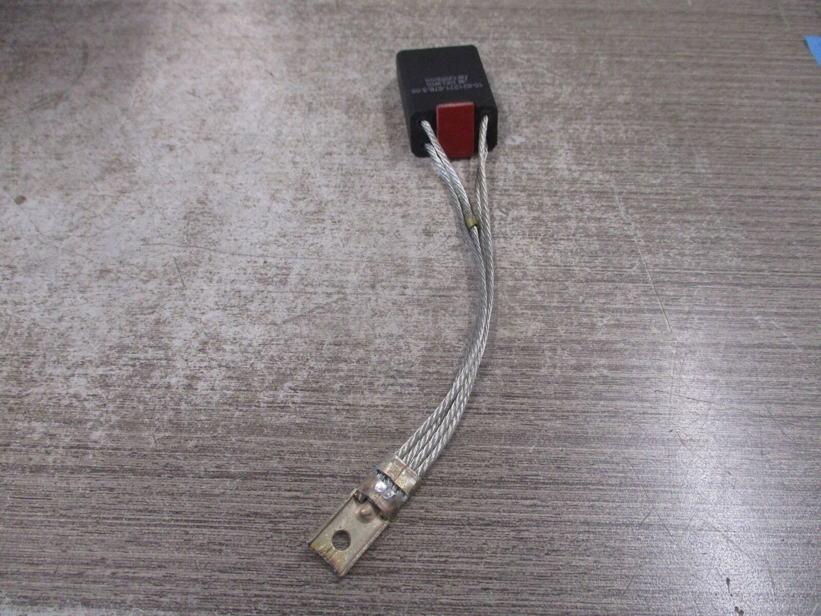 Helwig Carbon Motor Brush 10-621221-878-3-05 *No Box* New Surplus