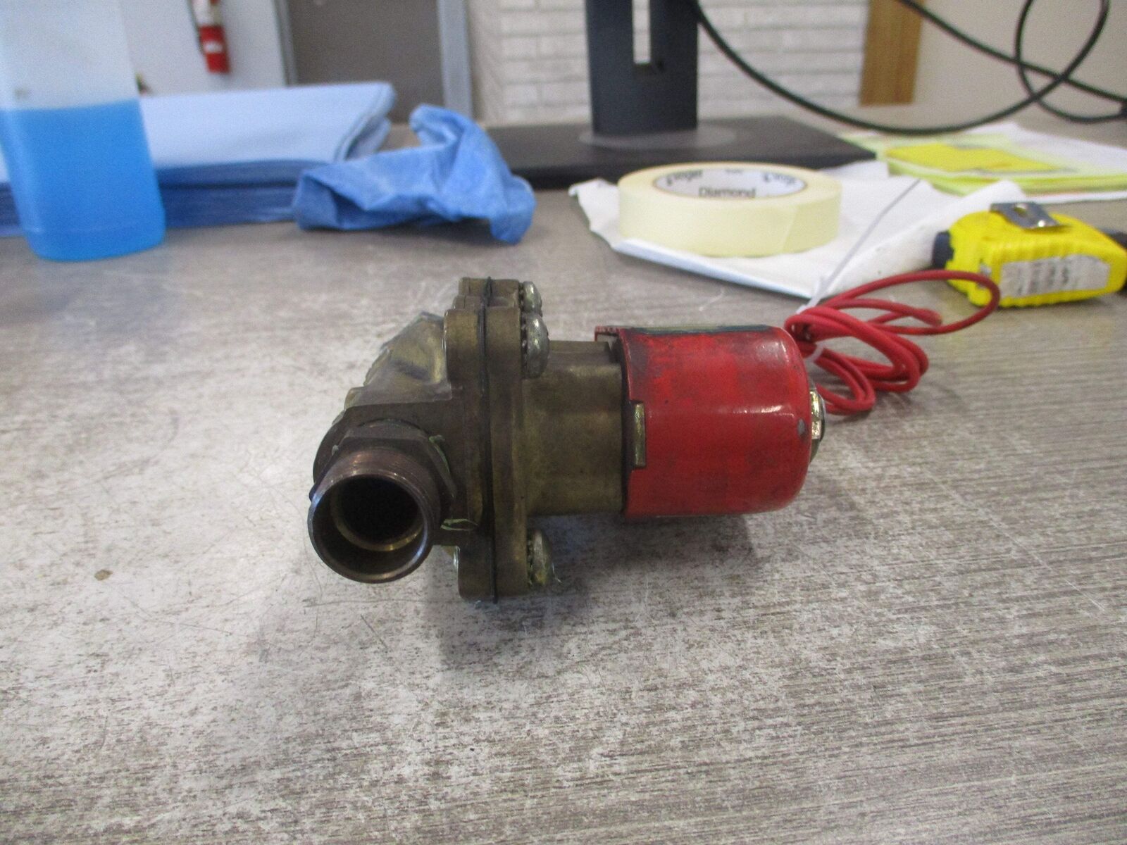 Skinner Solenoid Valve 2LB2LBG4102 0-100 PSI 120V 60Hz Used