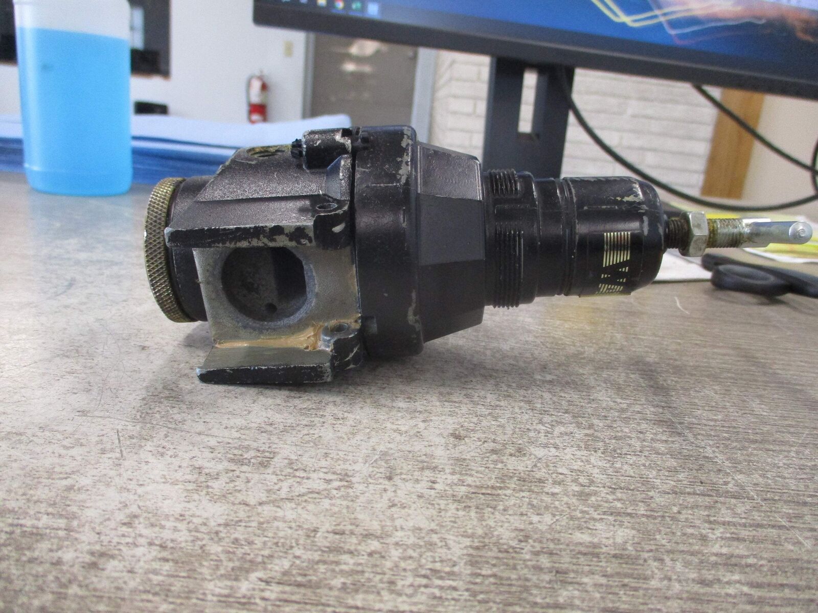 Watts QIX Regulator Range: 0-125 PSIG Used