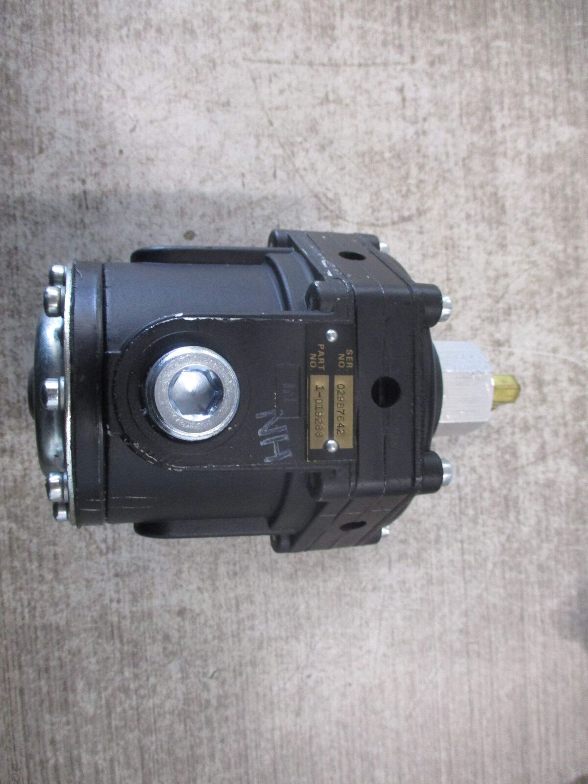 Fairchild Regulator 1-D19288 Used