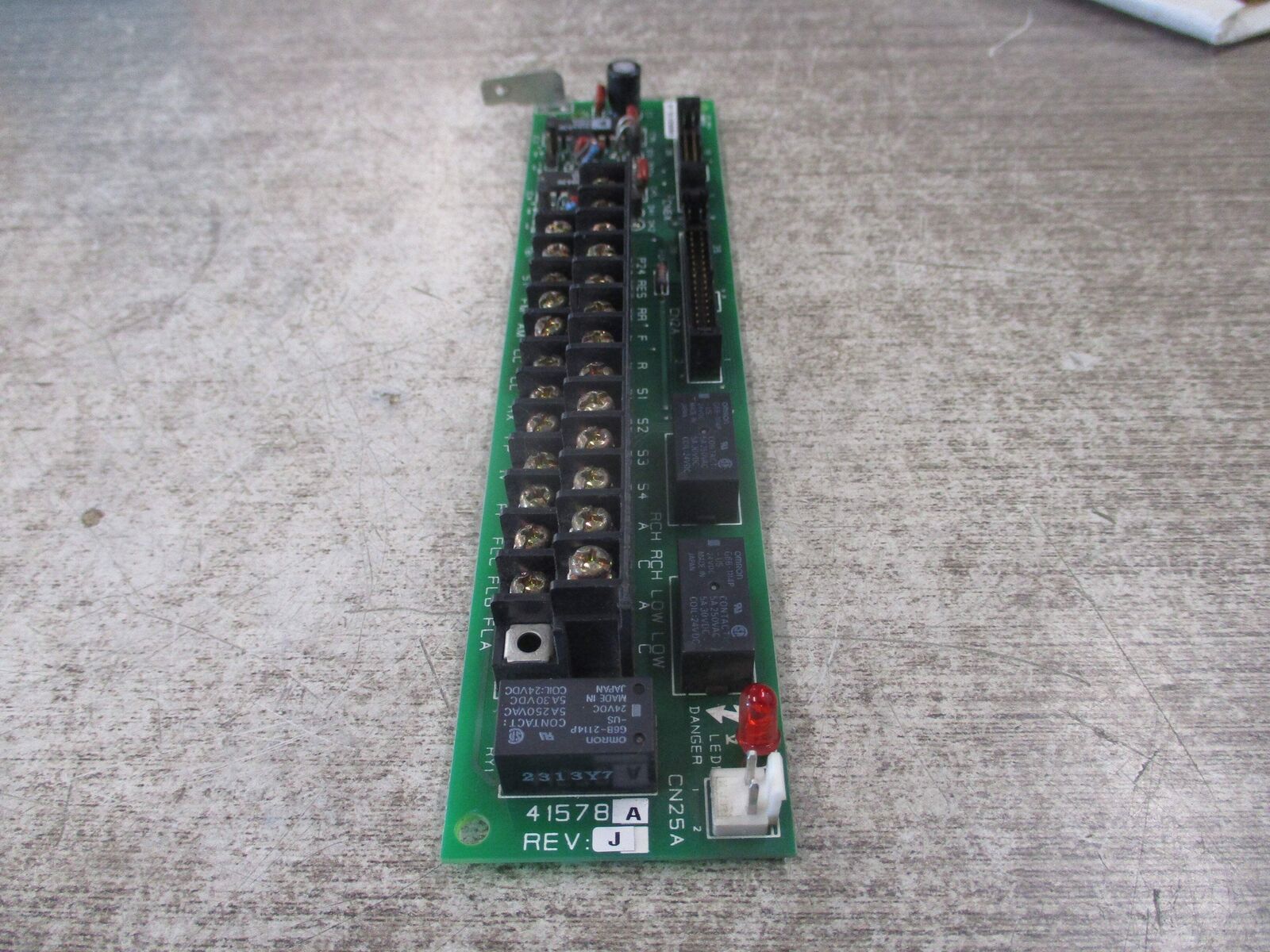 Toshiba Terminal Board 41578A Rev. J Used