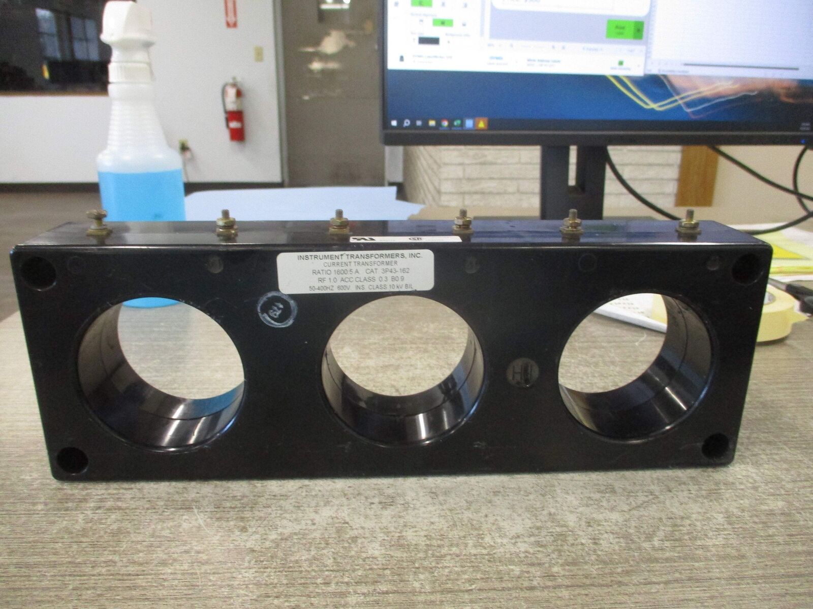 Instrument Transformers Current Transformer 3P43-162 Ratio 1600:5A 600V 50-400Hz
