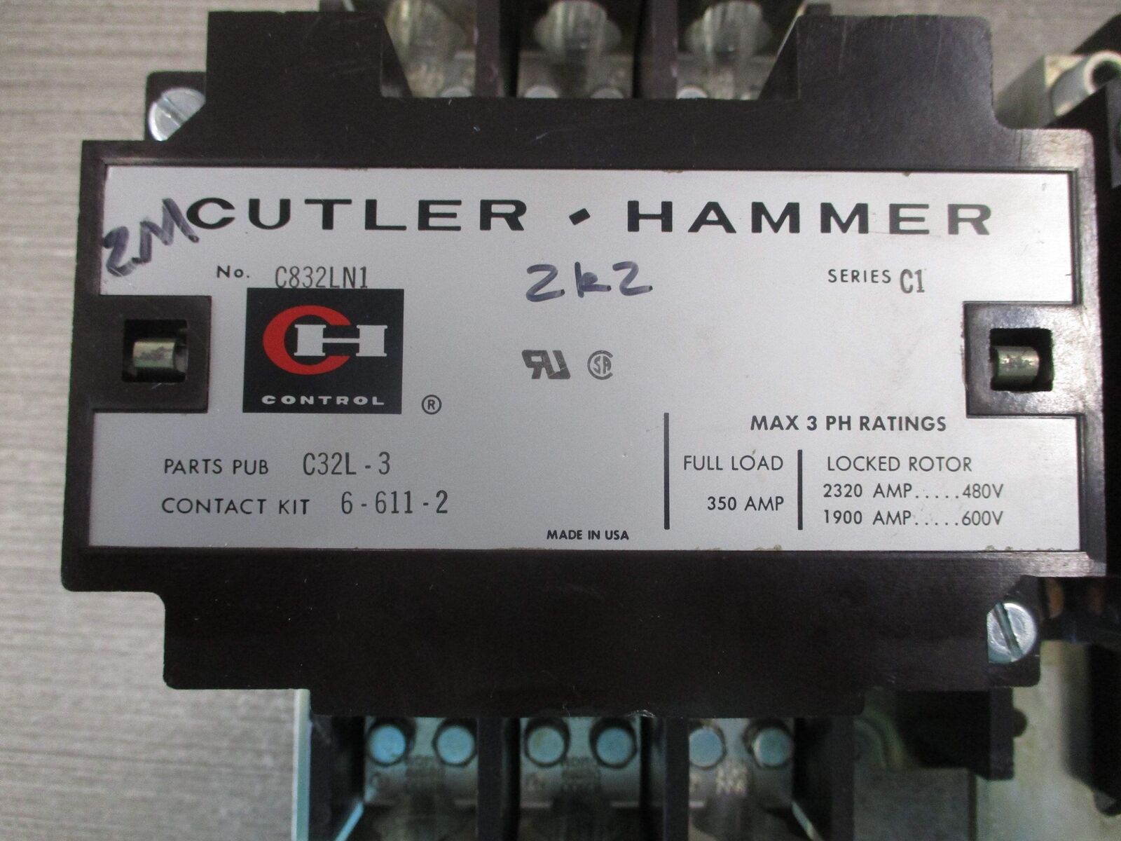 Cutler-Hammer Contactor C832LN1/C832KN9 Ser. C1 350A/200A 120V Coil Used