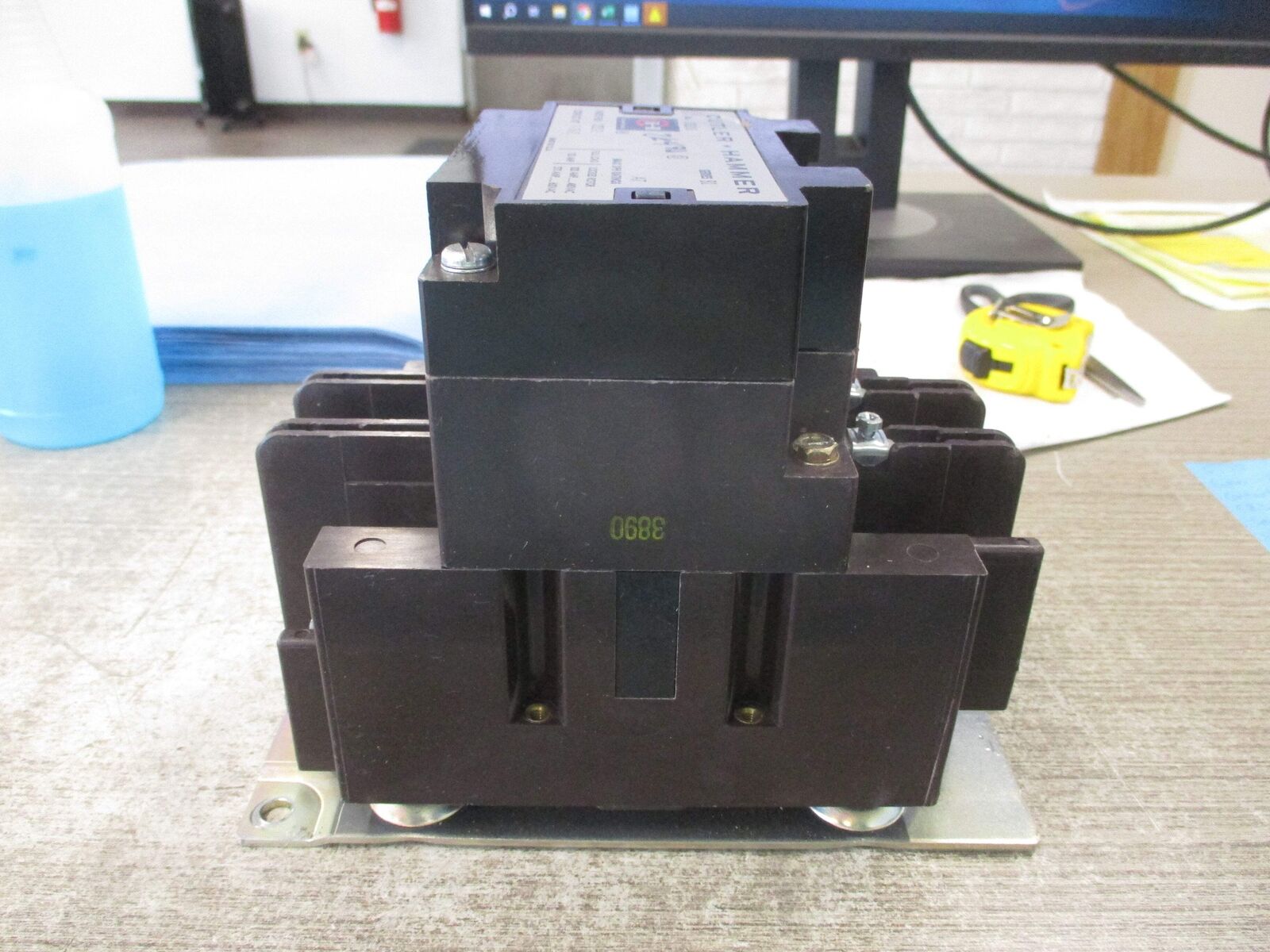 Cutler-Hammer Contactor C832JN3 Ser. B1 120V Coil 120A 600V 3P Used