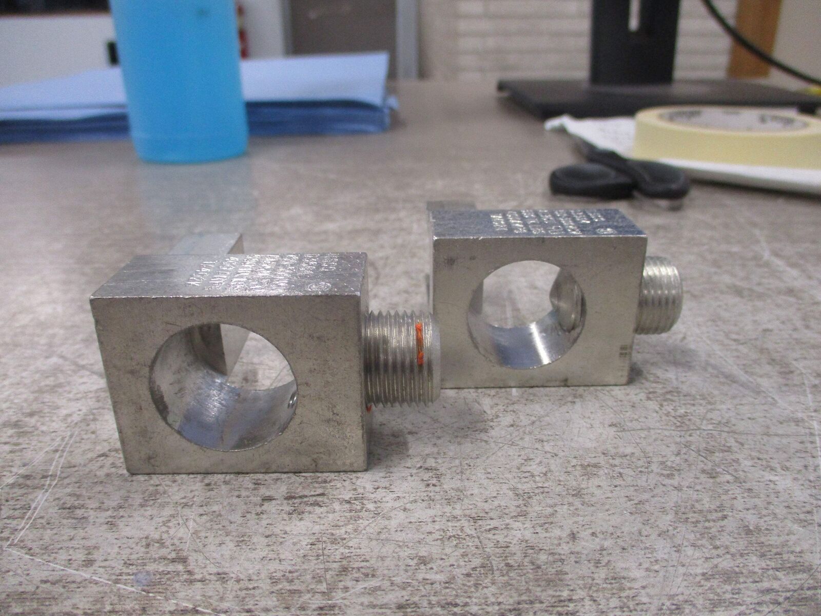 Ilsco Mechanical Lug D3564 750-500MCM *No Box* *Lot of 2* New Surplus