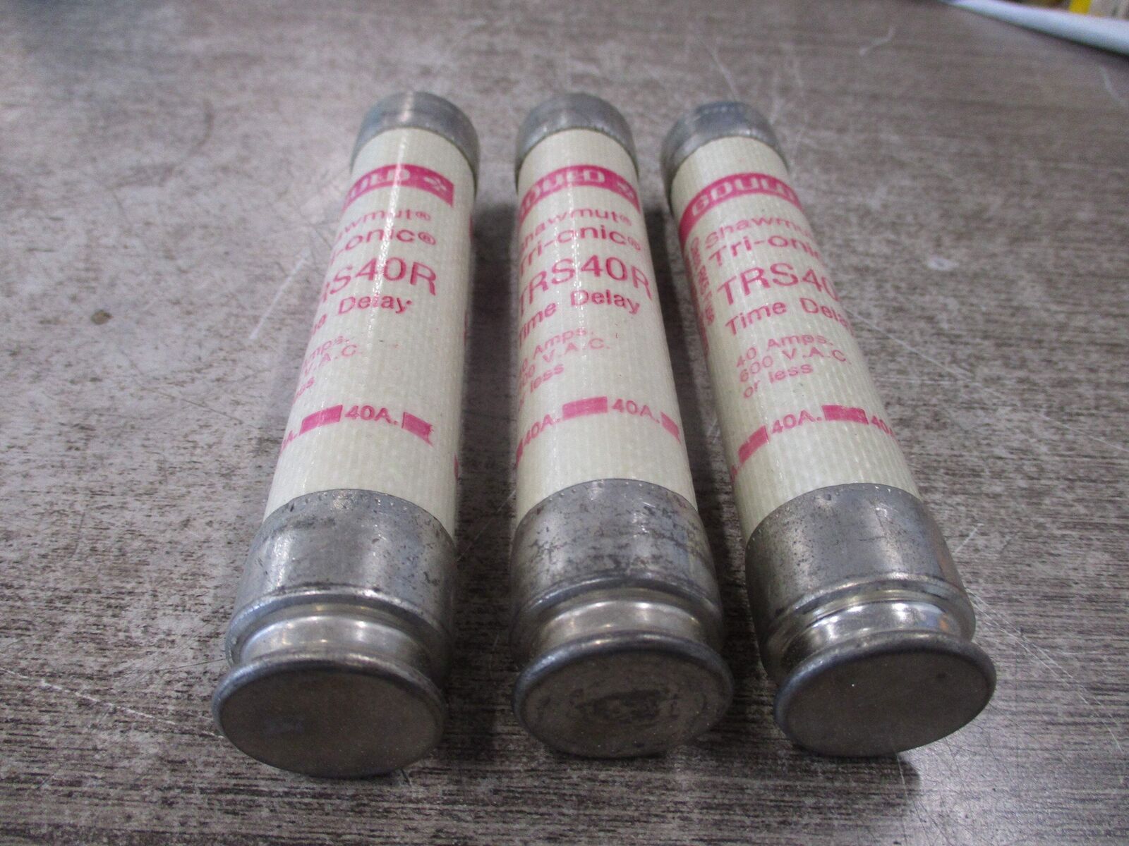 Gould Shawmut Tri-Onic Fuse TRS40R 40A 600V *Lot of 3* Used