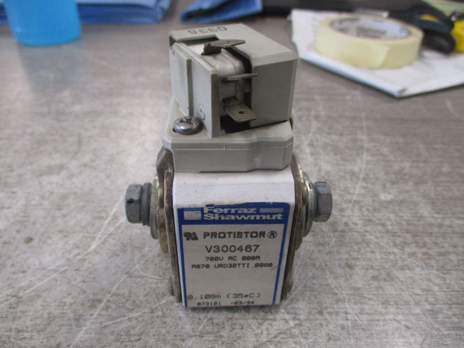 Ferraz Shawmut Protistor Fuse V300467 800A 700V *Chipped Corner* Used