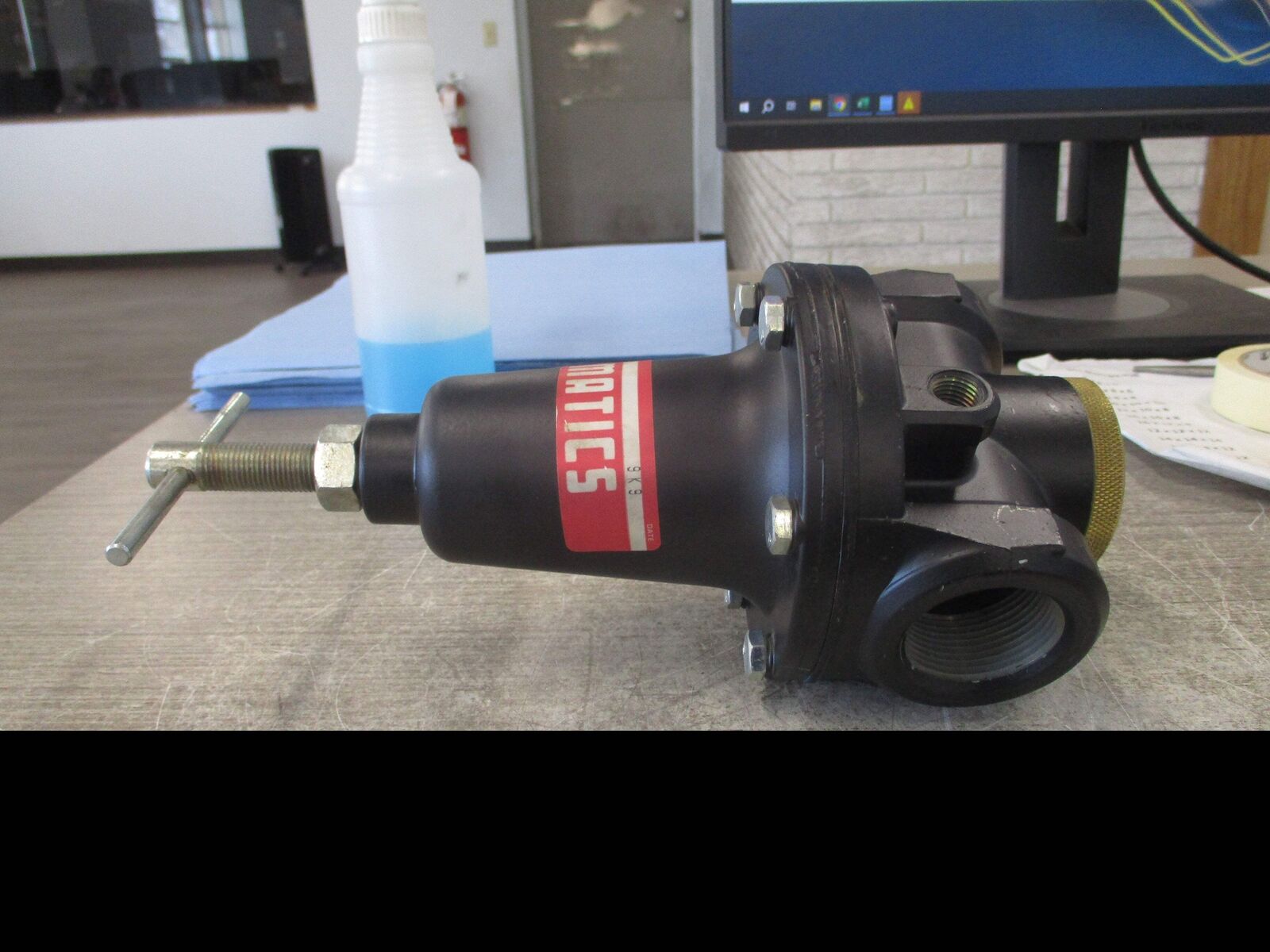 Numatics Pneumatic Regulator R50R-10 Used