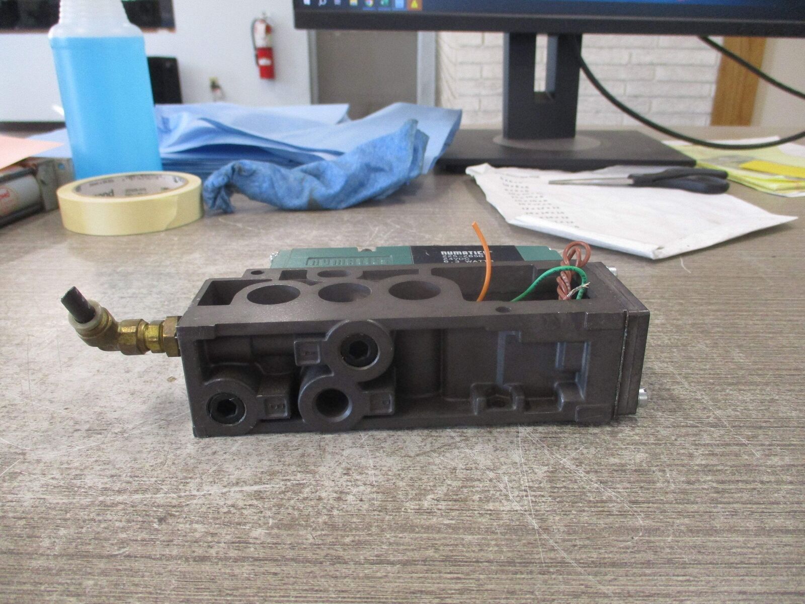 Numatics Solenoid Valve 082SA415M000061 120V 0.15A 150 PSIG Used
