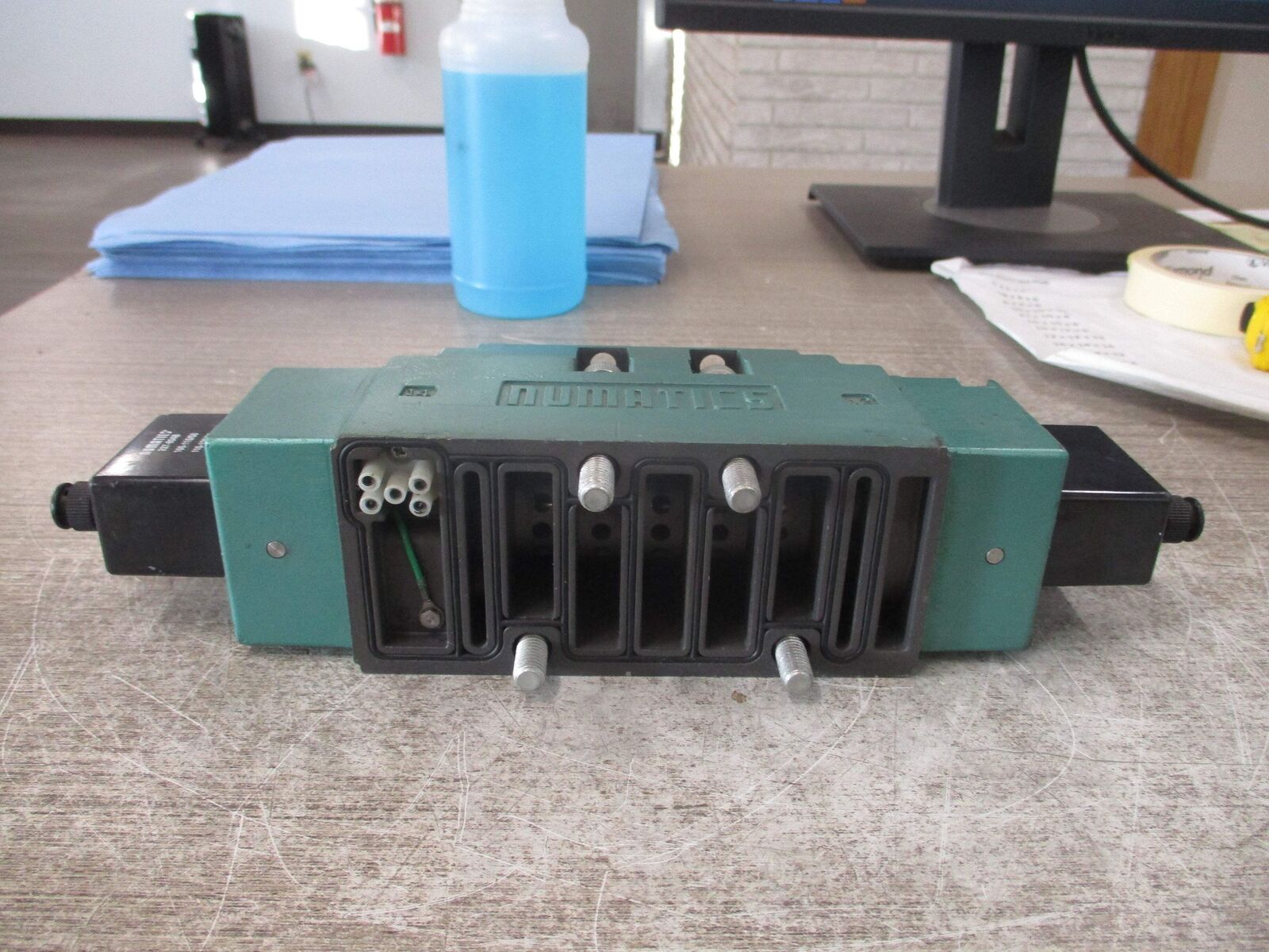 Numatics Pneumatic Valve I34BB400K 150 PSIG Used