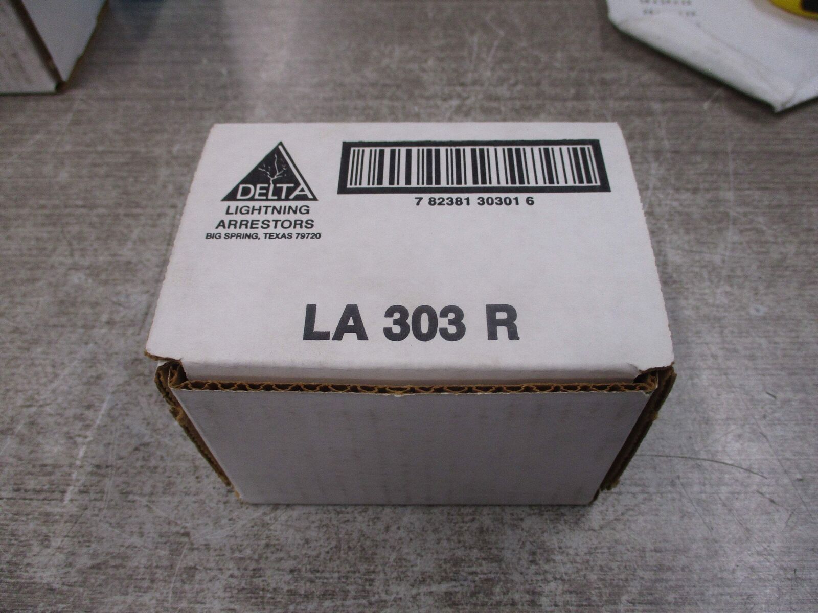 Delta Lightning Arrestor LA 303 R 120/240V 3Ph 50-60Hz New Surplus