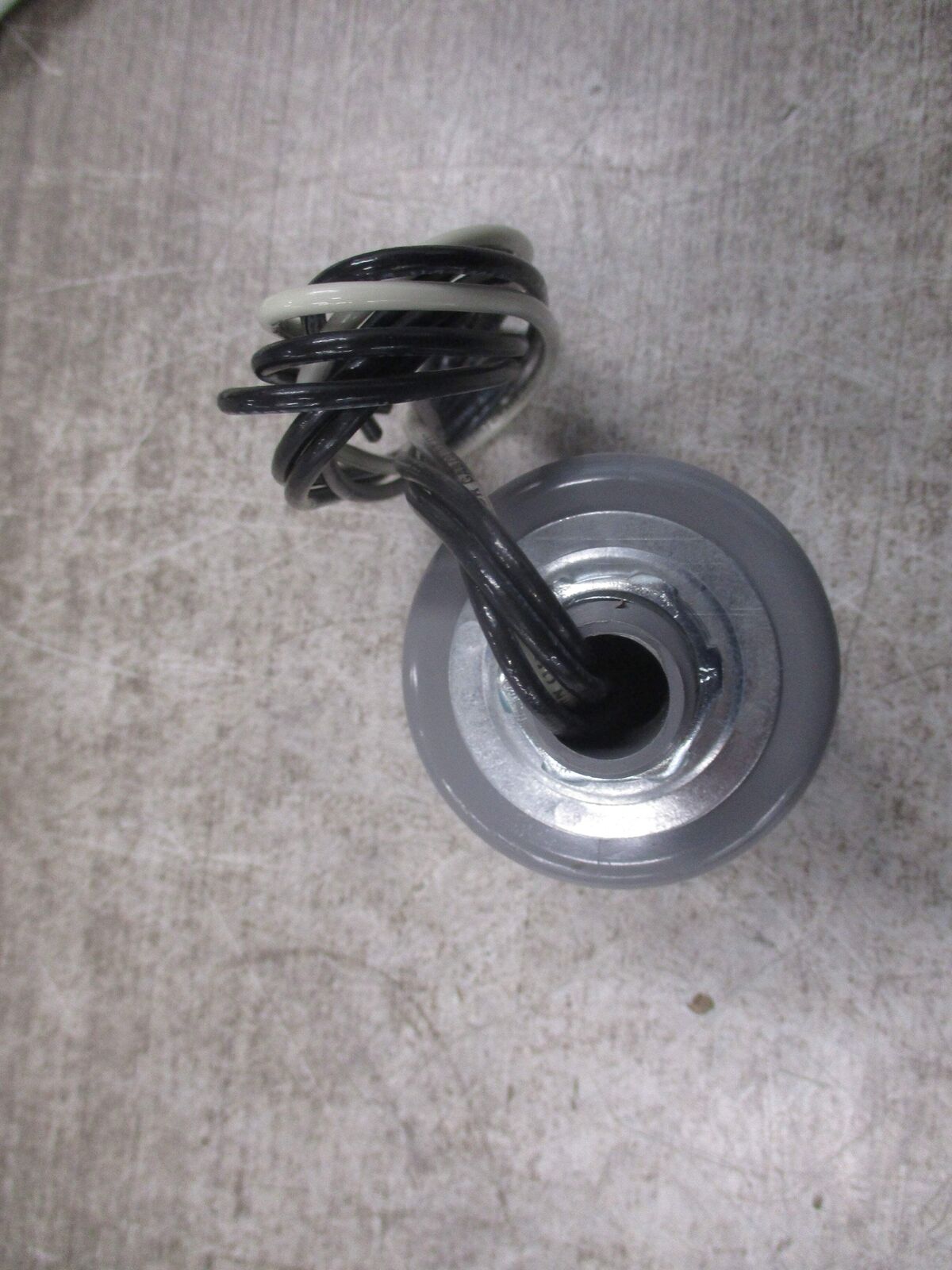 Delta Lightning Arrestor LA 303 R 120/240V 3Ph 50-60Hz New Surplus