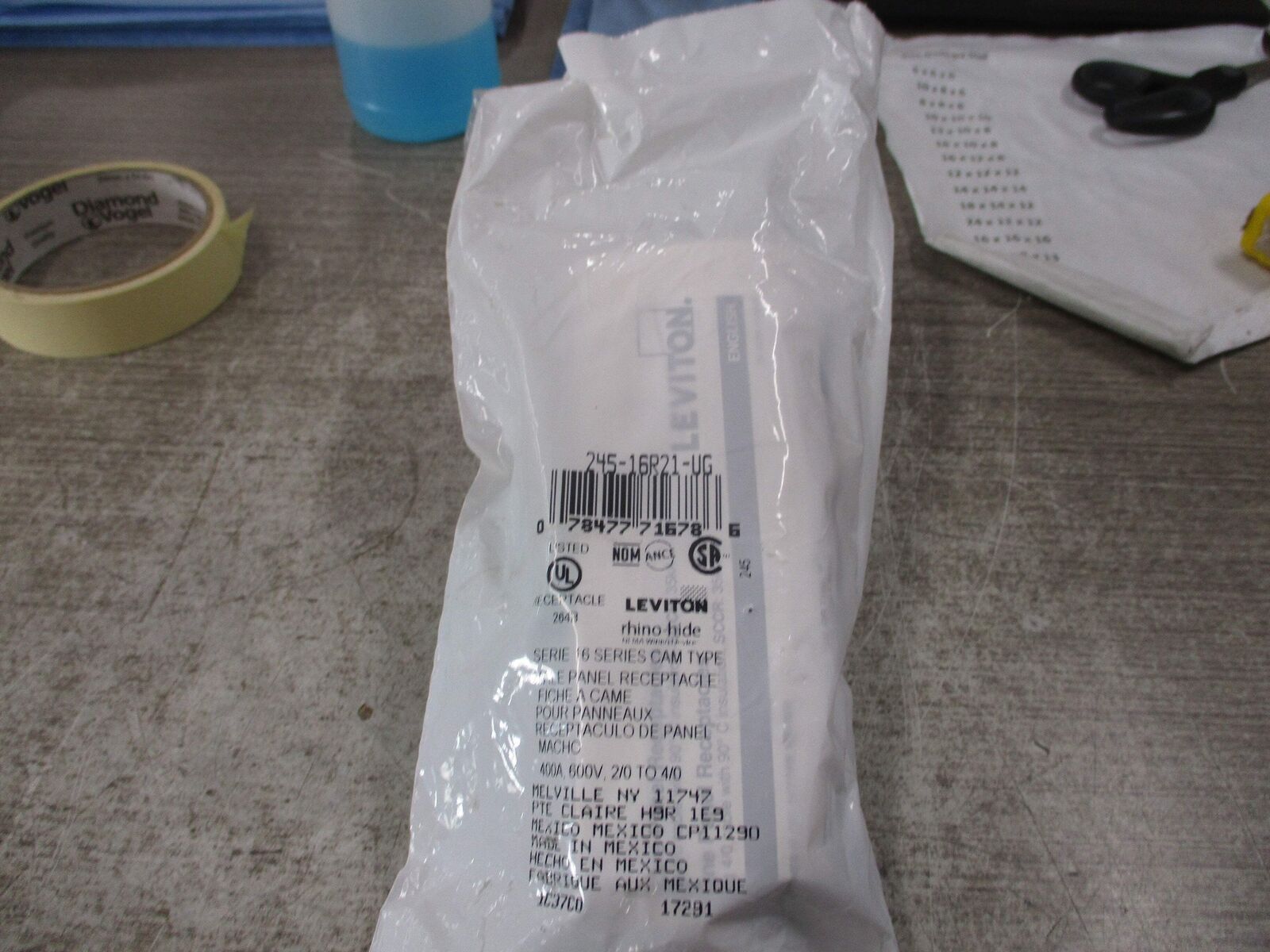 Leviton rhino-hide Male Panel Receptacle 245-16R21-UG 400A 600V New Surplus