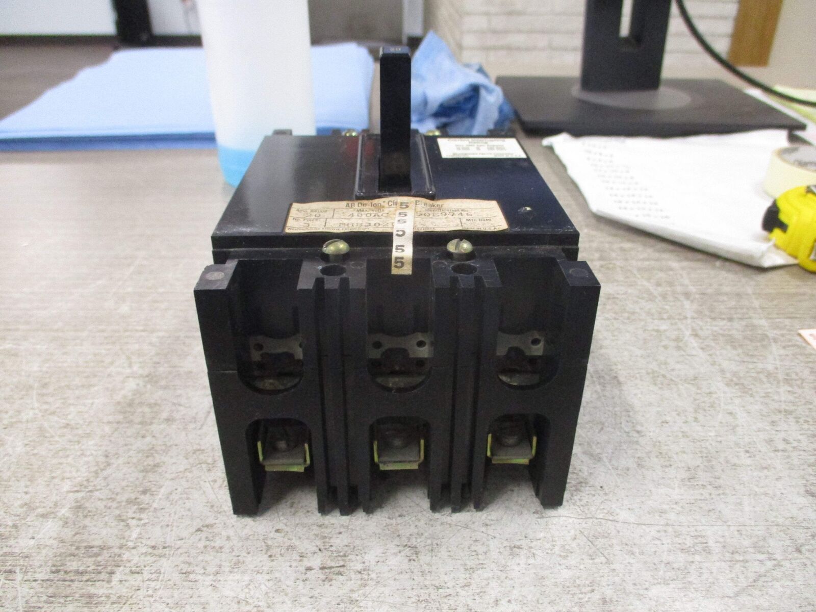 Westinghouse AB De-ion Circuit Breaker EHB3020 20A 480V 3P Used