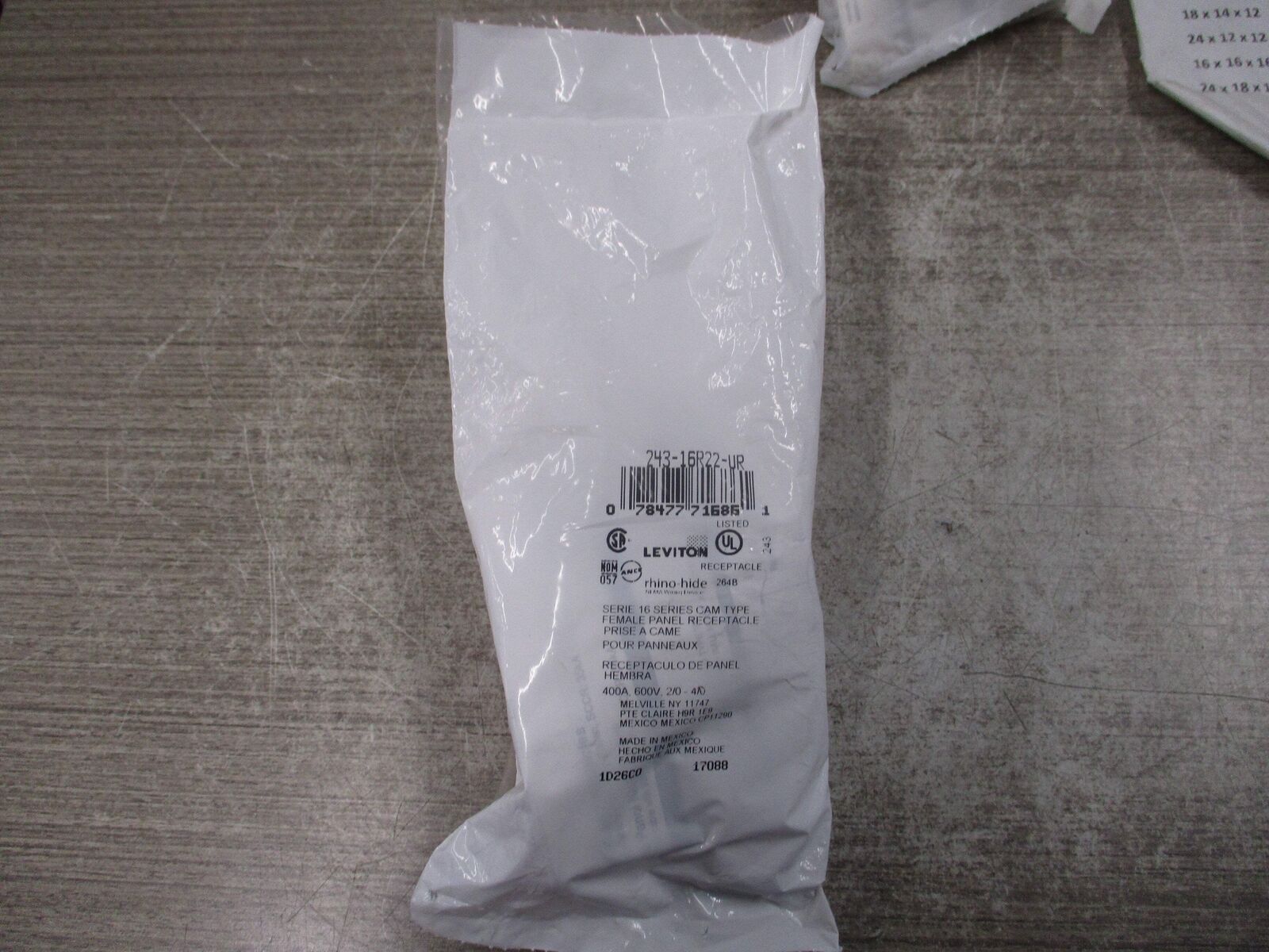 Leviton rhino-hide Cam Type Female Panel Receptacle 243-16R22-UR 400A 600V New S