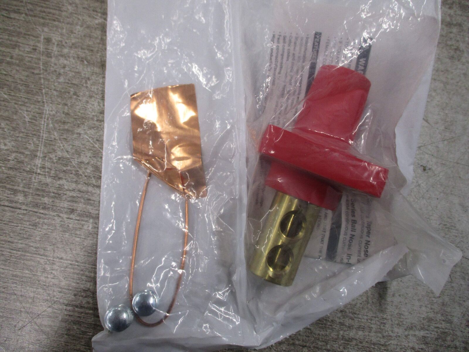 Leviton rhino-hide Cam Type Female Panel Receptacle 243-16R22-UR 400A 600V New S