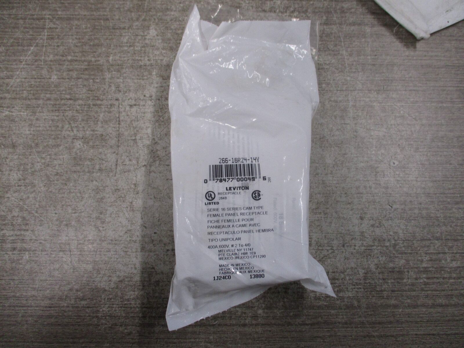 Leviton Cam Type Female Panel Receptacle 266-16R24-14Y 400A 600V New Surplus