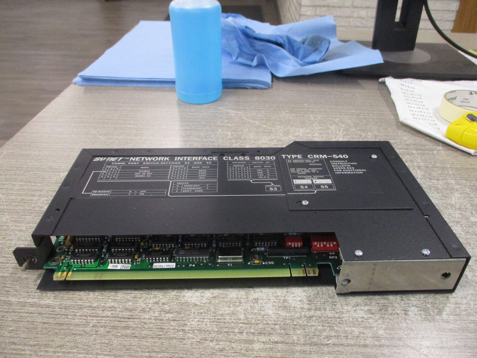 Square D Sy/Net Network Interface Module 8030 CRM-540 *Cracked Window* Used