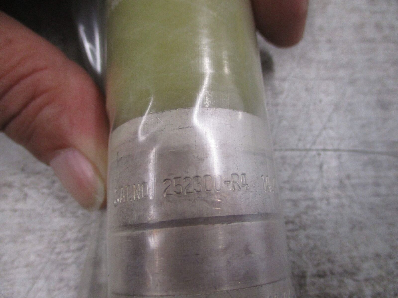 S&C SM-4 Fuse Refill Unit 252300-R4 200E 14.4KV *No Box* New Surplus