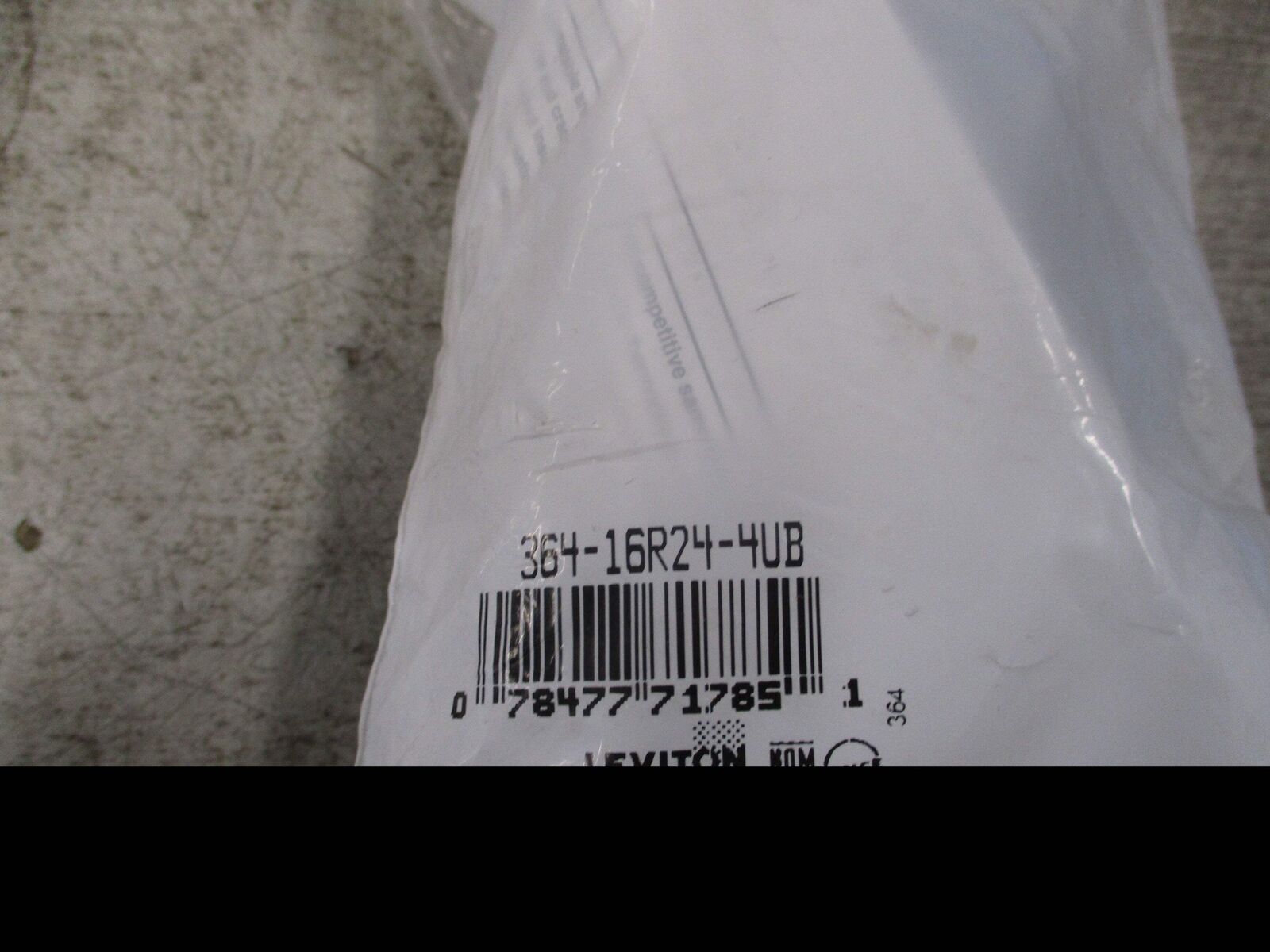 Leviton Female Panel Receptacle 364-16R24-4UB 400A 600V New Surplus