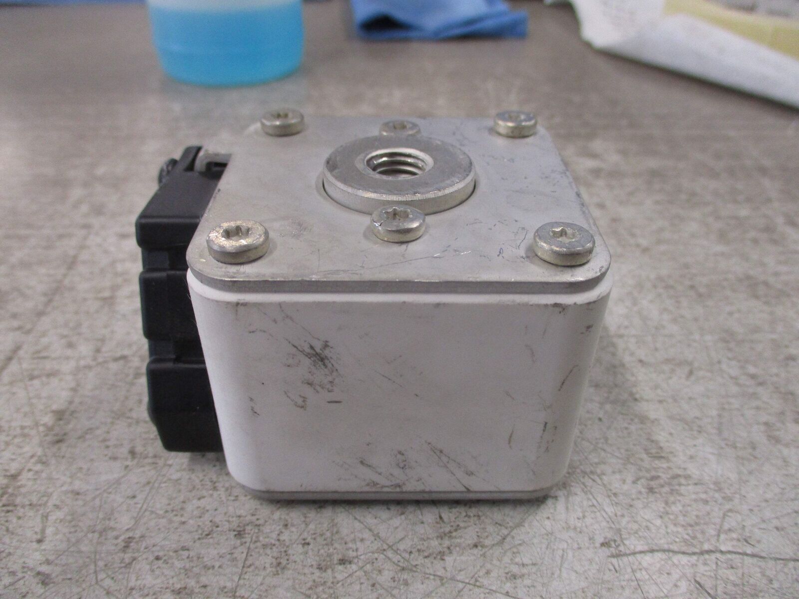 Eaton Bussmann Series Fuse 170M5465 900A 600V Used