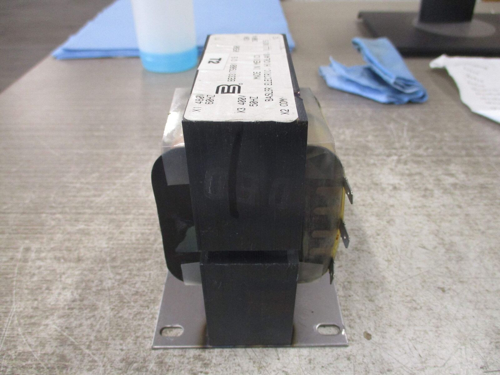 Basler Transformer BE33179001 300VA Pri: 400/480V Sec: 120V Used