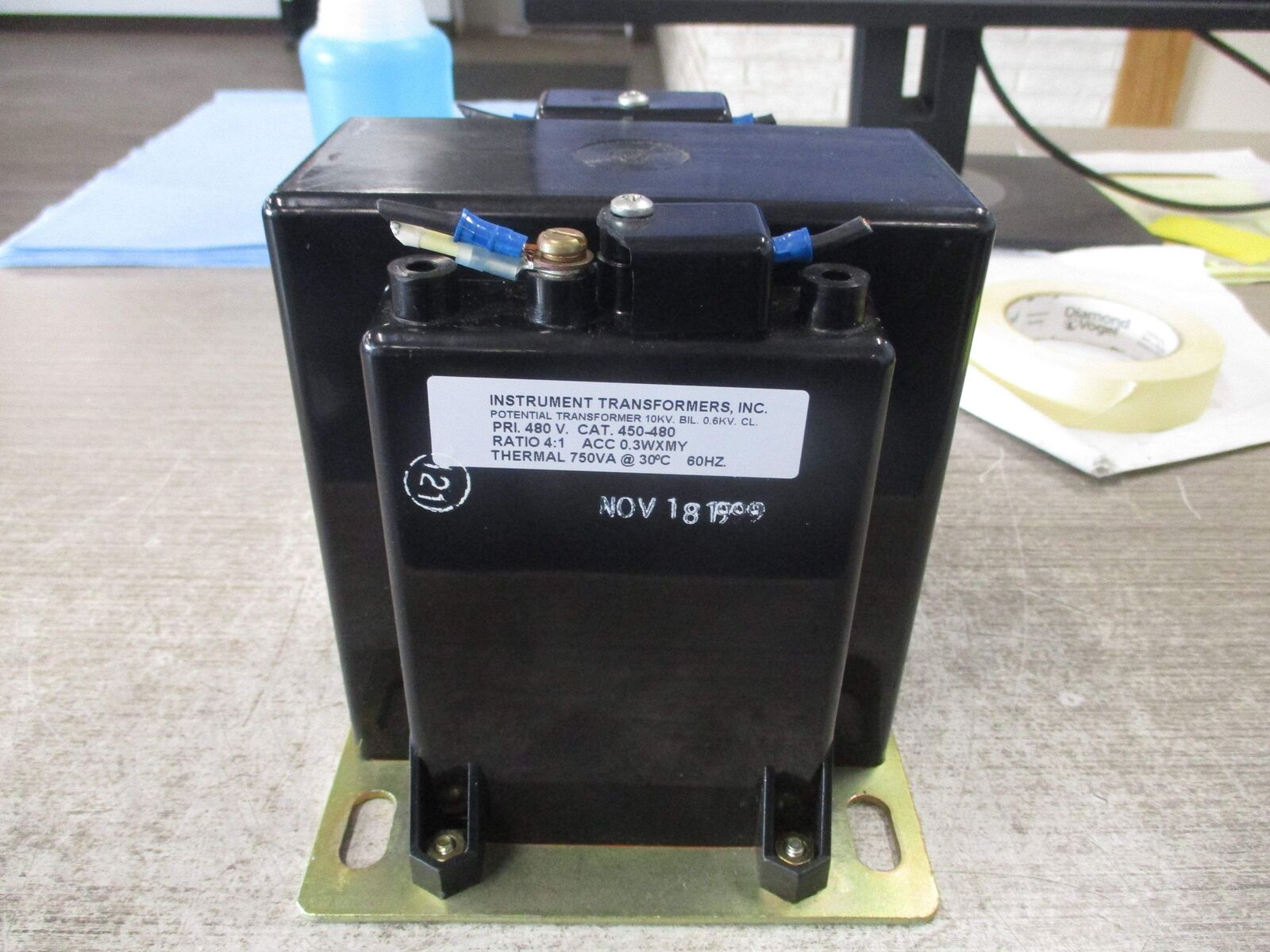 Instrument Transformers Potential Transformer 450-480 10KV BIL Pri: 480V *(1) Br