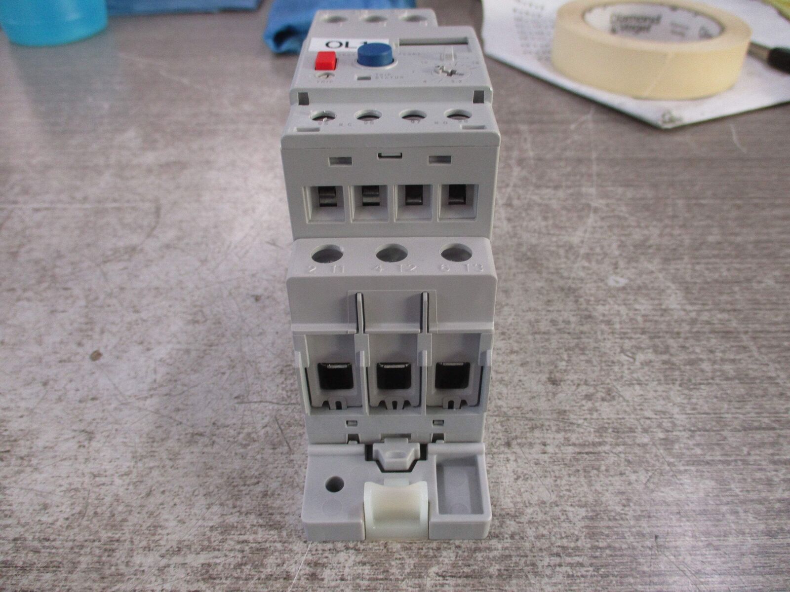 Allen-Bradley Solid State Overload 193-EEDB Ser. C Trip: 3.2-16A W/DIN-Rail Adap