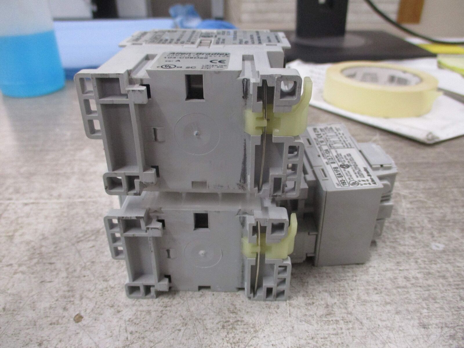 Allen-Bradley Reversing Starter 104-C09D22/193-EA1FB 120V Coil Trip: 3.7-12A Use