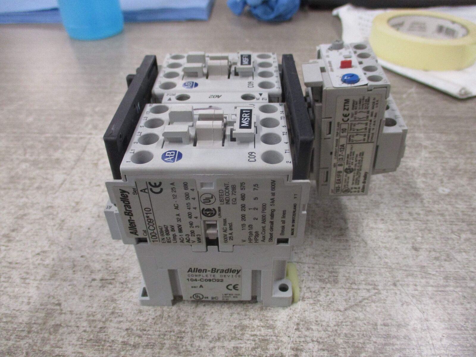 Allen-Bradley Reversing Starter 104-C09D22/193-EA1FB 120V Coil Trip: 3.7-12A Use