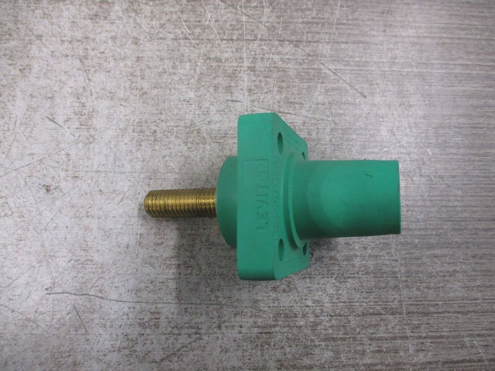 Leviton Female Panel Receptacle 265-16R24-14G 400A 600V Used