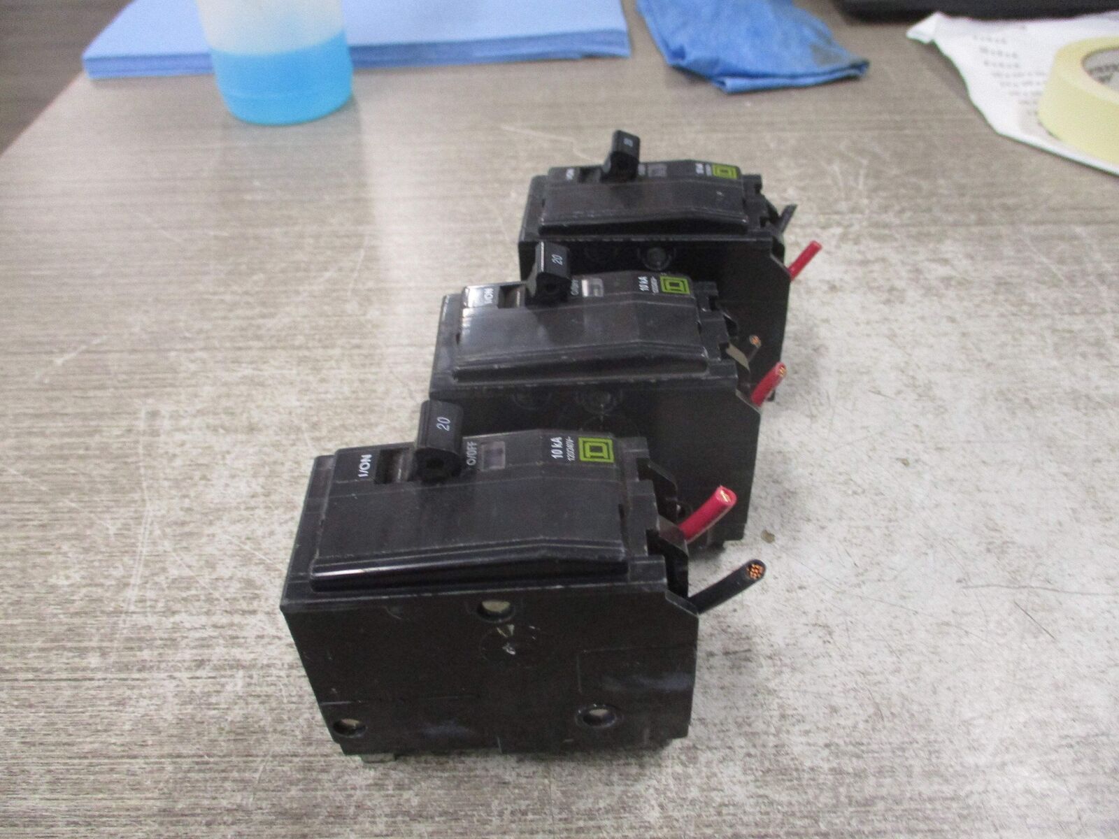 Square D Clip-on Circuit Breaker QO220 20A 120/240V 2P *Lot of 3* Used