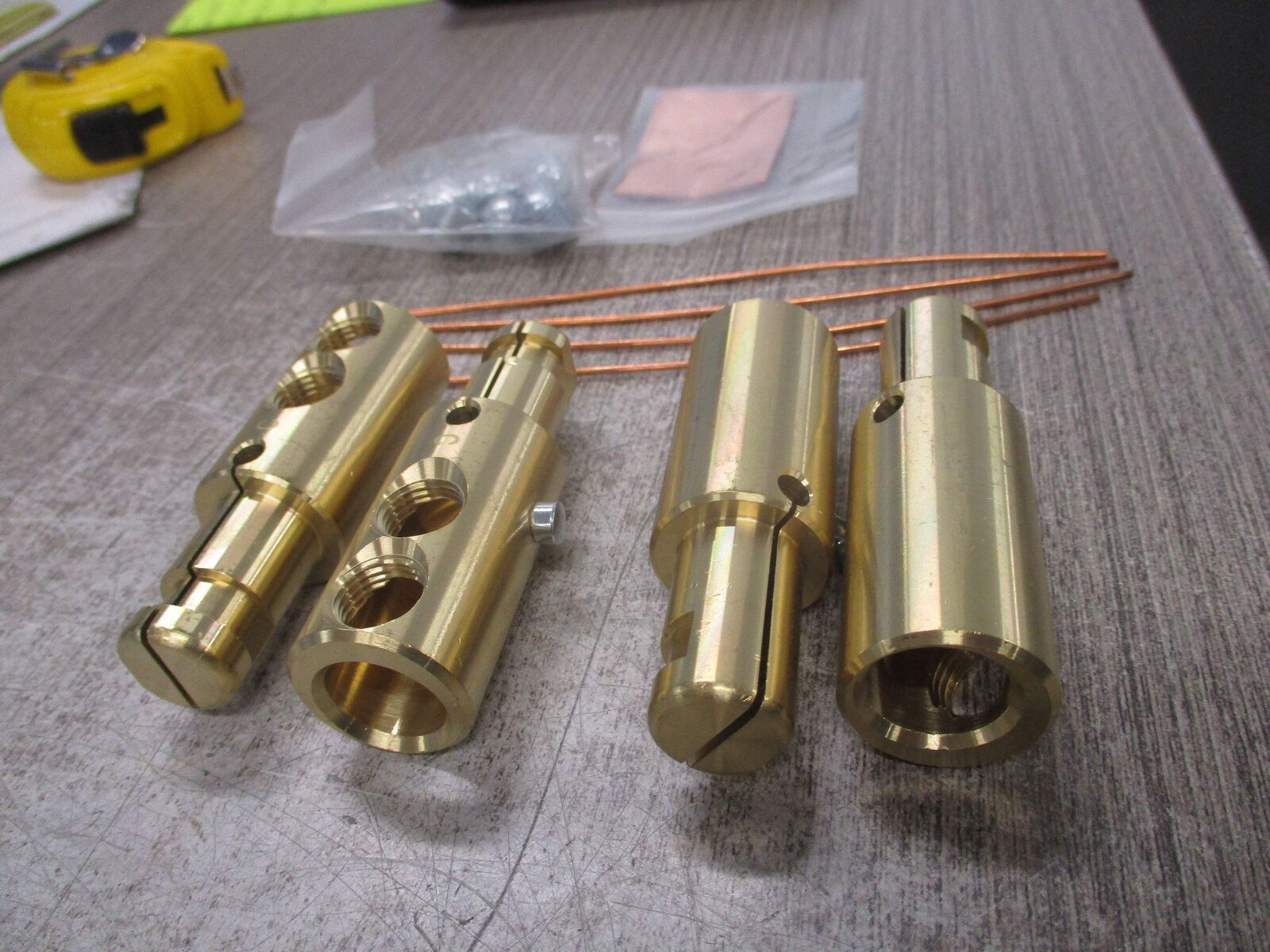 Crouse-Hinds Cam-Lok Connector Pin A200639-1 *Box of 4* New Surplus