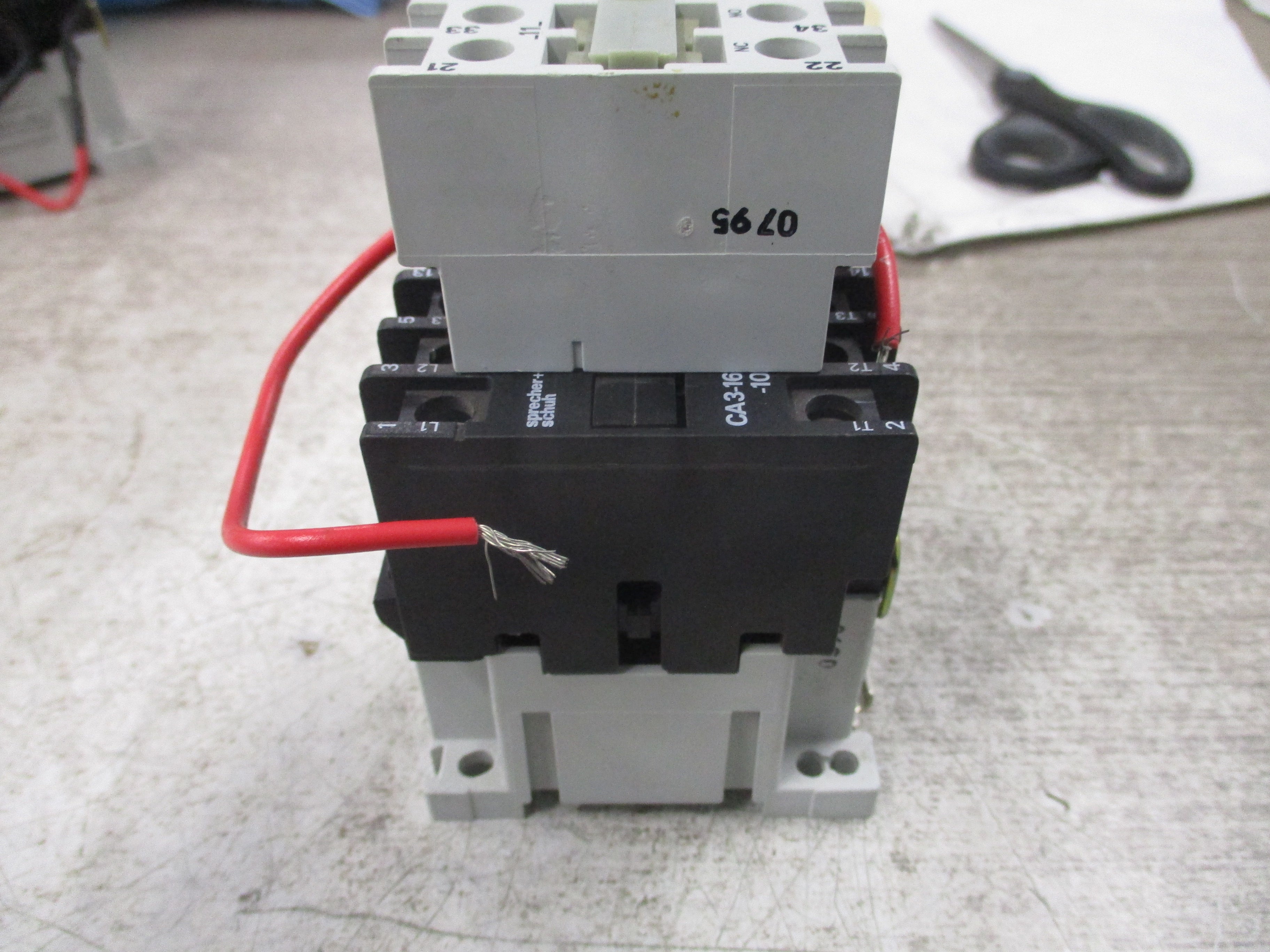 Sprecher + Schuh Contactor CA3-16-10 120V Coil (1) Aux Contact Block