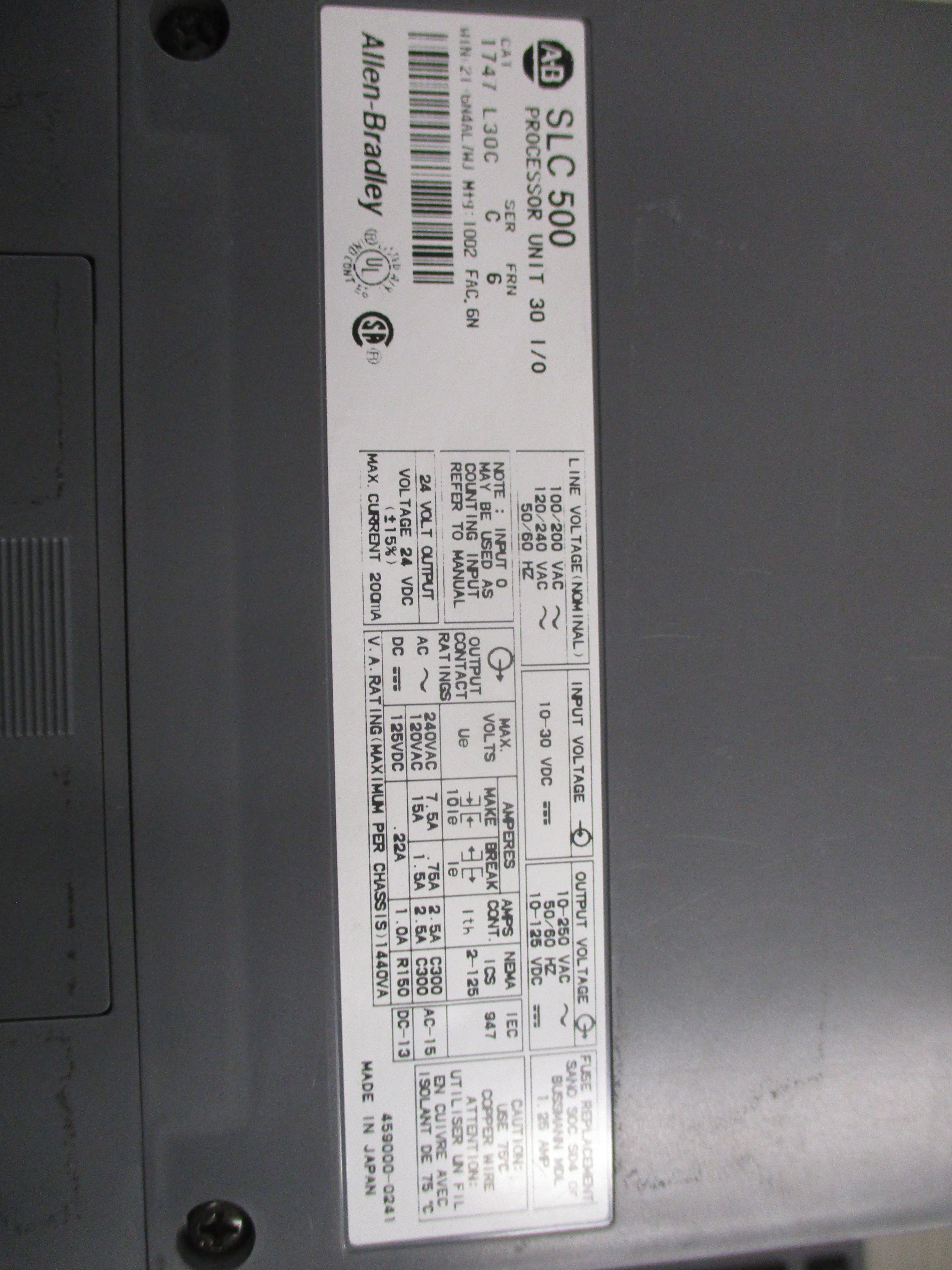 Allen-Bradley SLC 500 Processor Unit 30 I/O 1747-L30C Ser. C FRN 6 Used