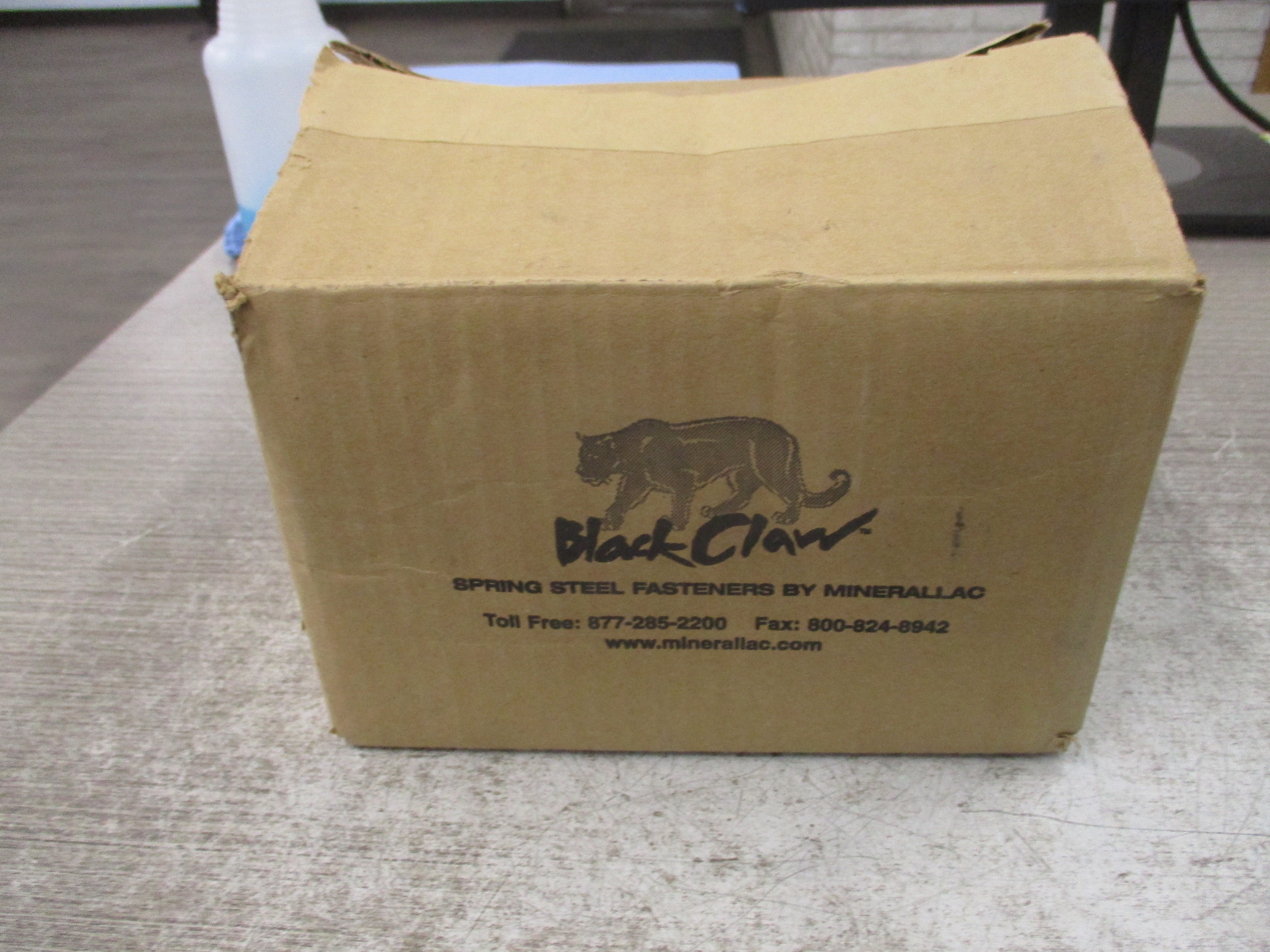 Minerallac Two-Hole Strap HD295M 3½" *Box of 5* New Surplus