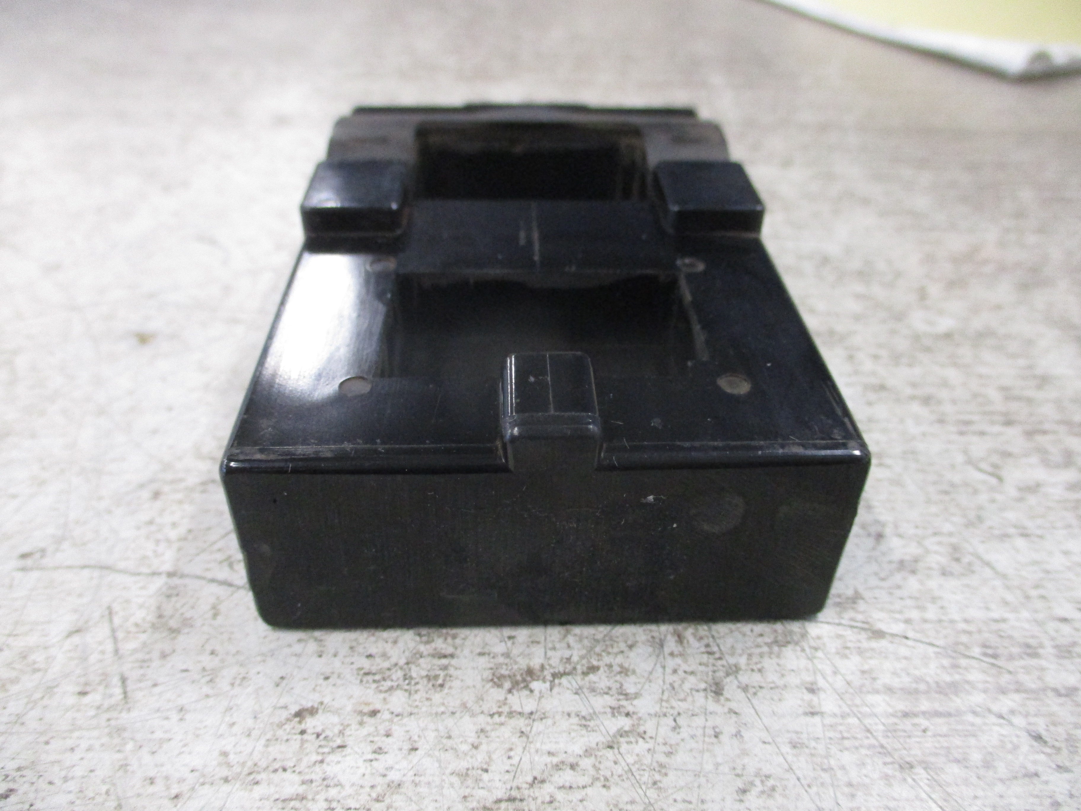 Allen-Bradley Magnetic Coil 73A06 220/208V 60Hz *Missing (1) Terminal Screw*