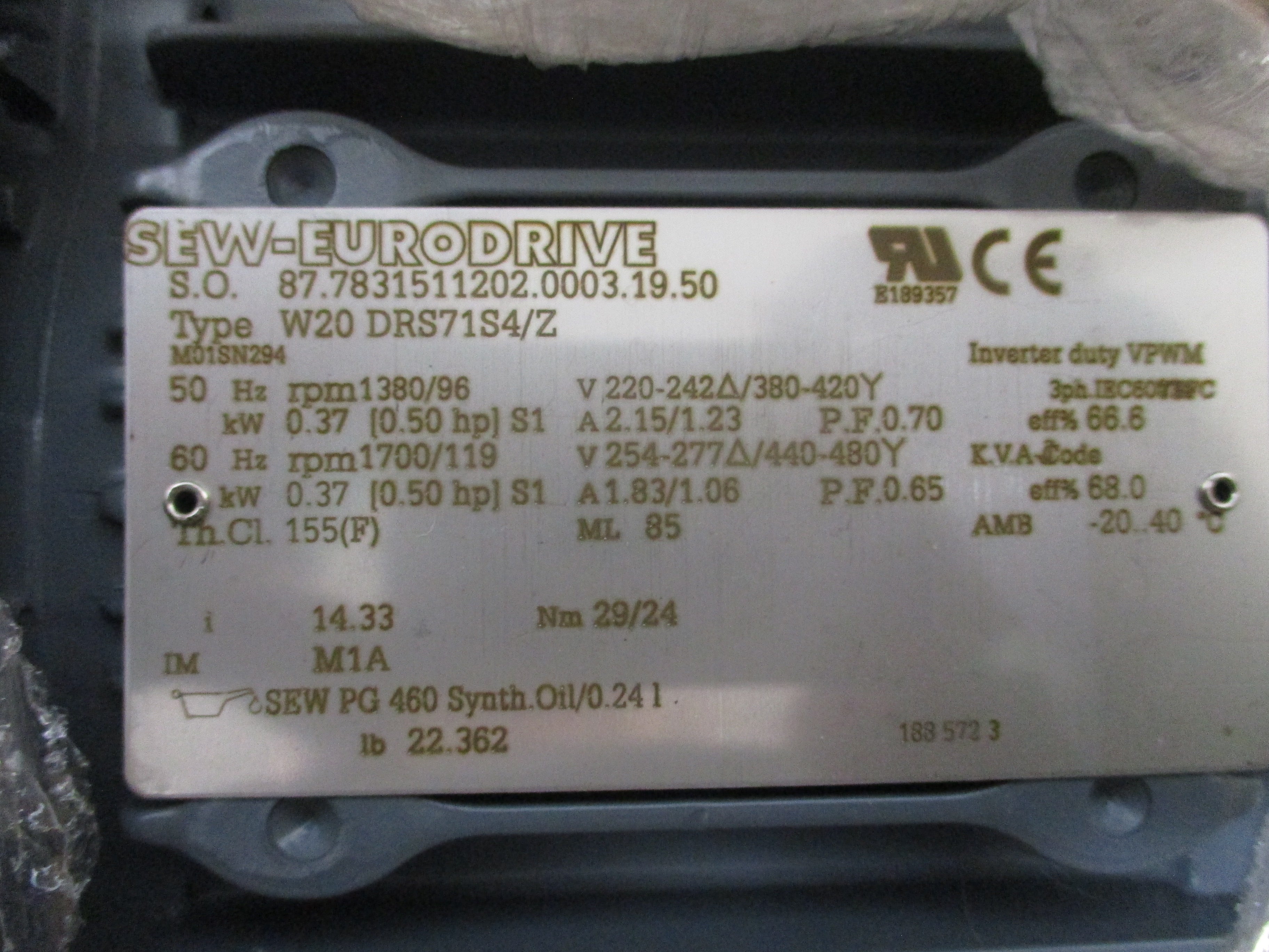 Sew-Eurodrive Gearmotor W20 DRS71S4/Z M01SN294 0.5HP Ratio 14.33:1 119RPM Output