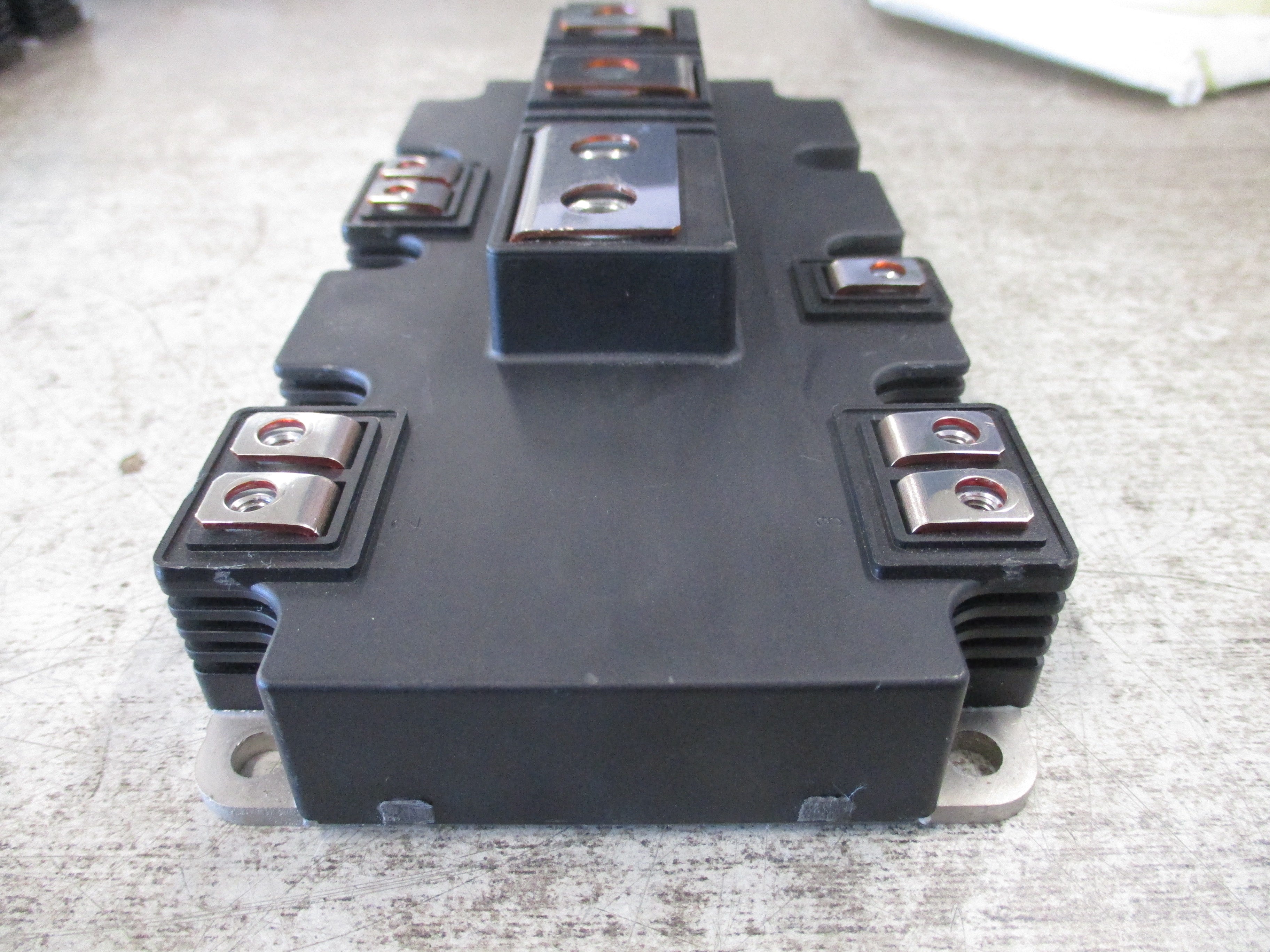 Fuji Electric Power Module 2MBI600VXA-120E-50 600A 1200V Used