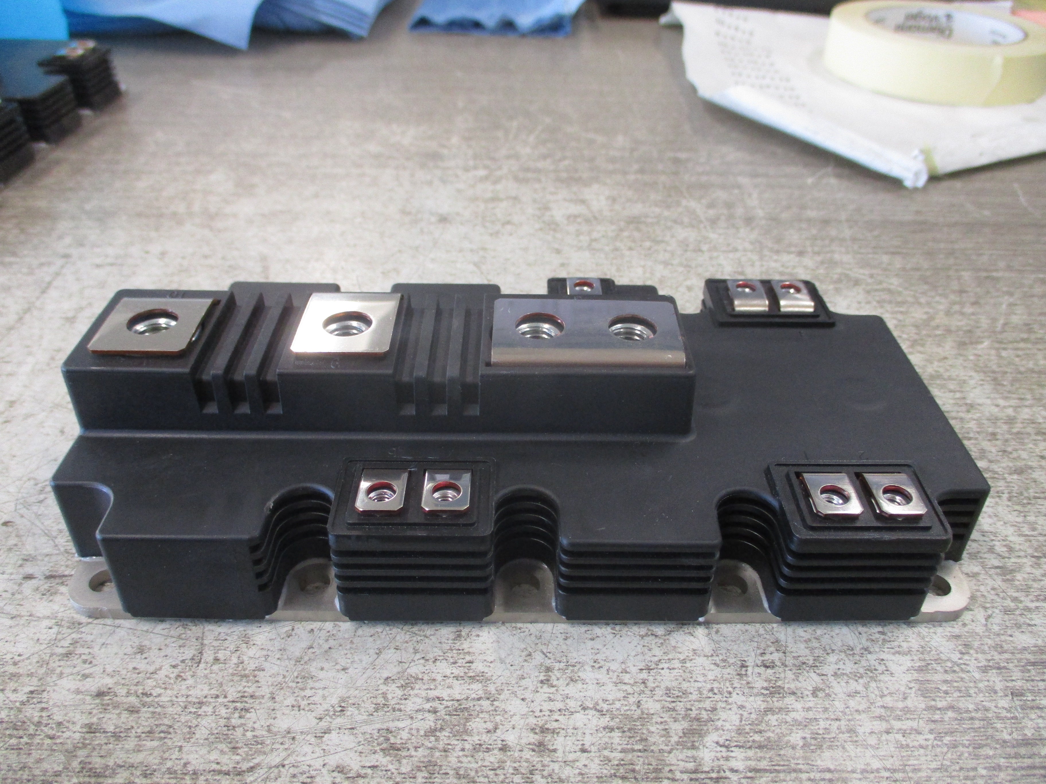 Fuji Electric Power Module 2MBI600VXA-120E-50 600A 1200V Used