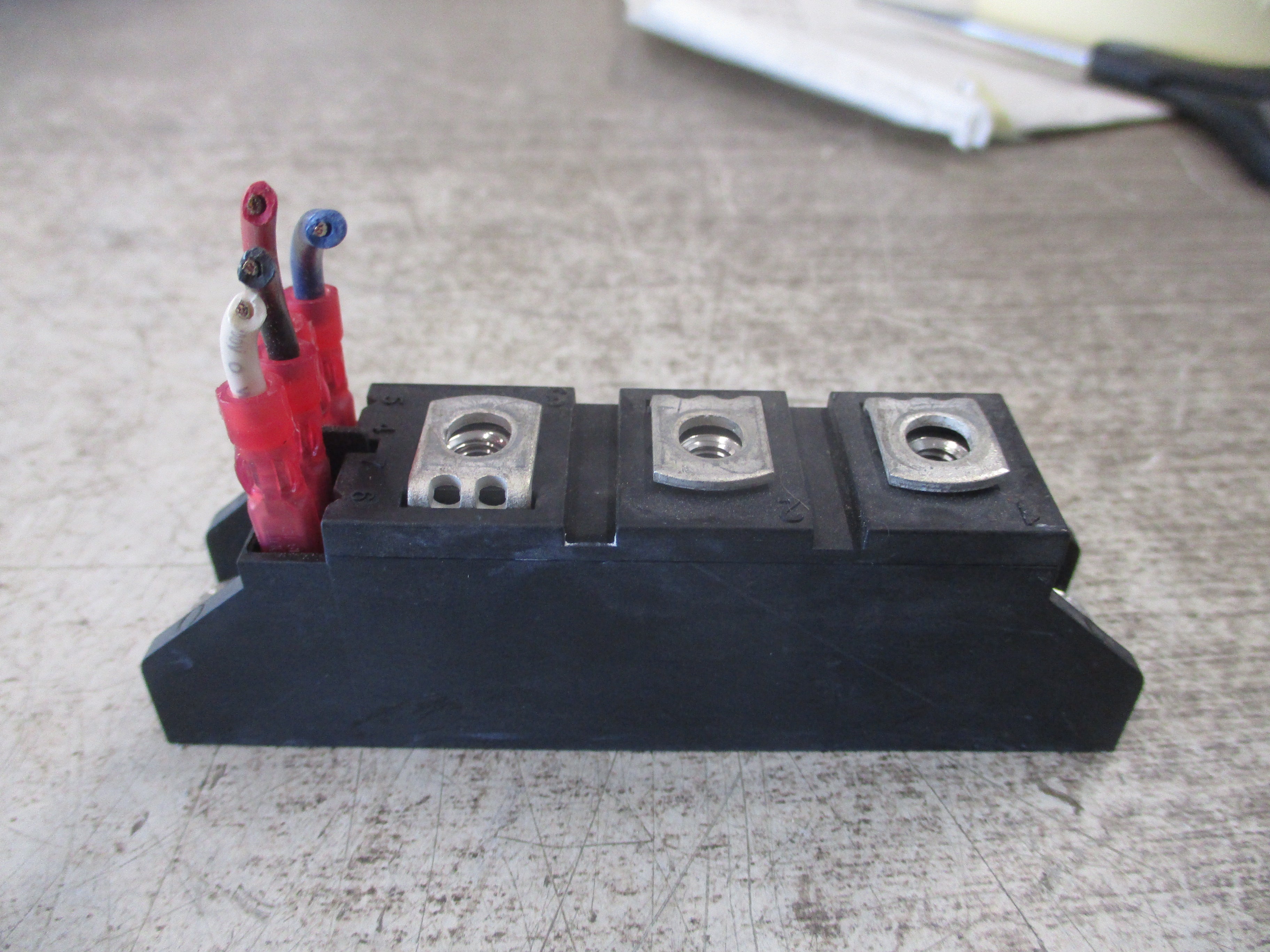 IXYS Thyristor MCMA140P1400TA Used