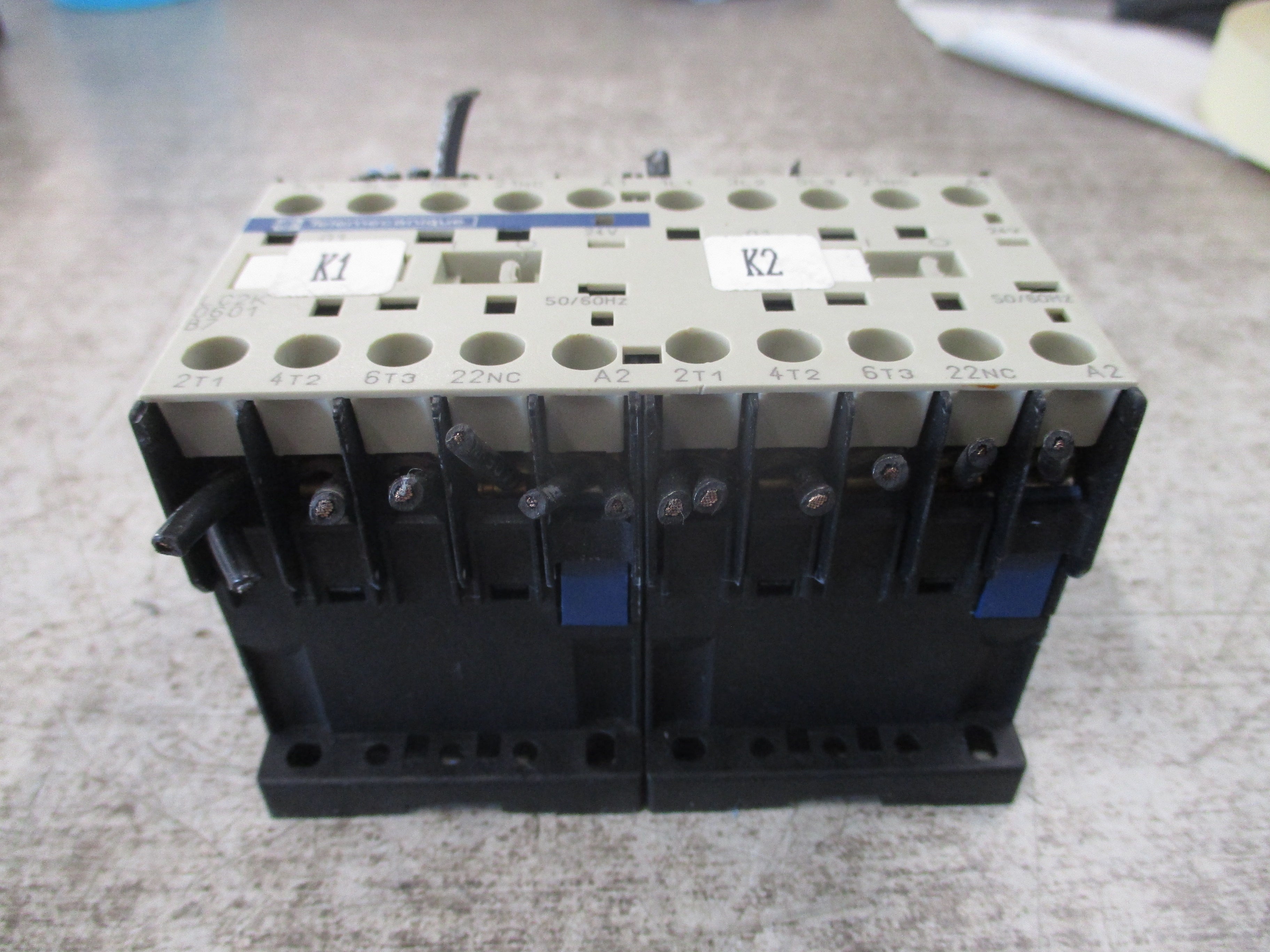 Telemecanique Reversing Contactor LC2K 0601 B7 24V Coil Used