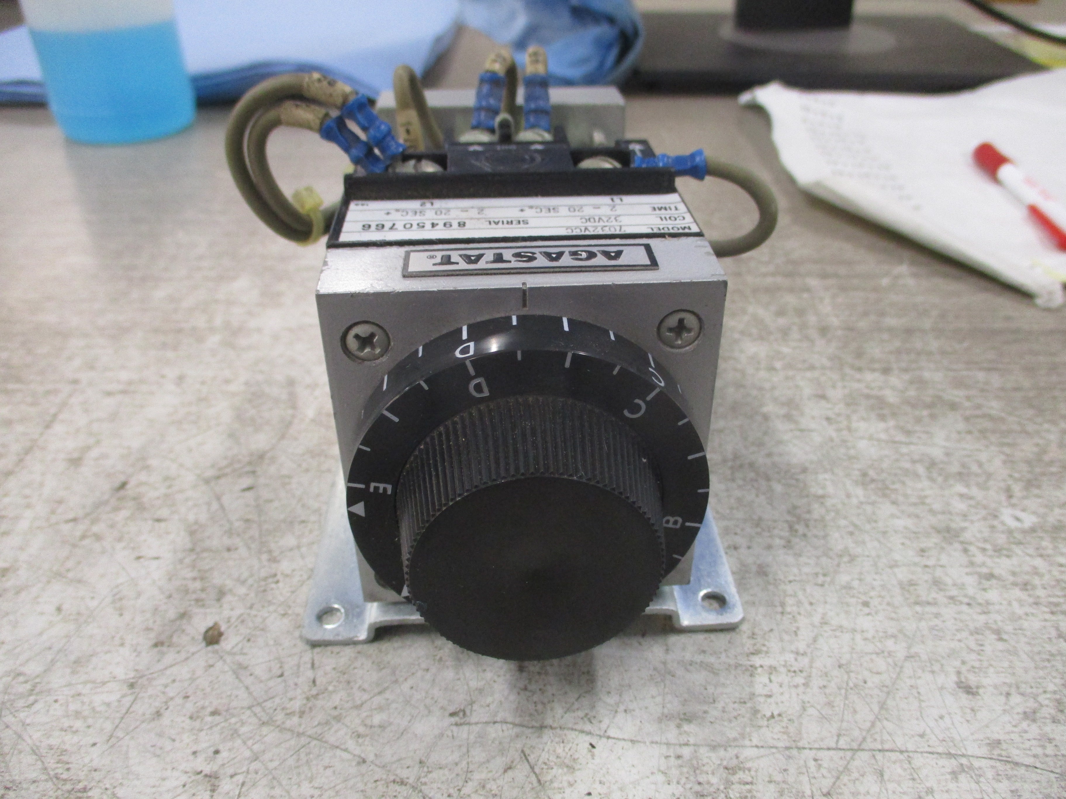 Agastat Double Head Timer 7032VCC 32VDC Coil Time: 2-20 Sec / 2-20 Sec Used